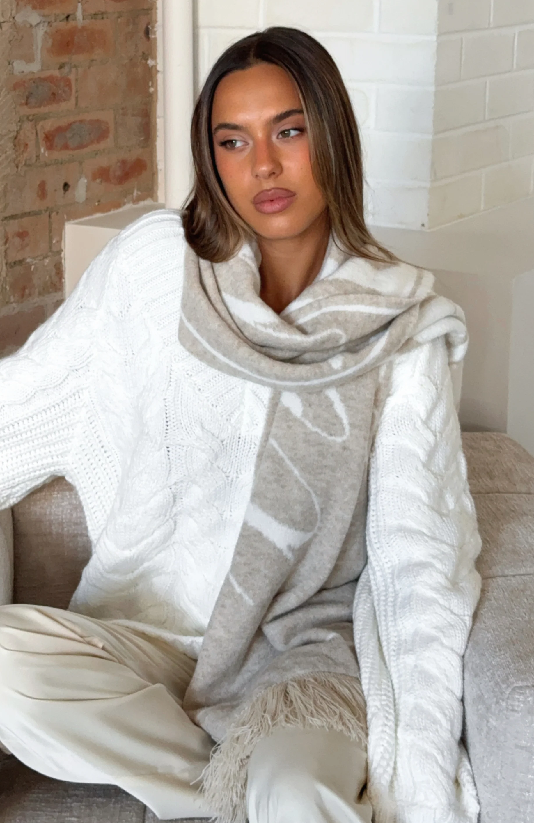 Aariya Scarf Nude - Image 2