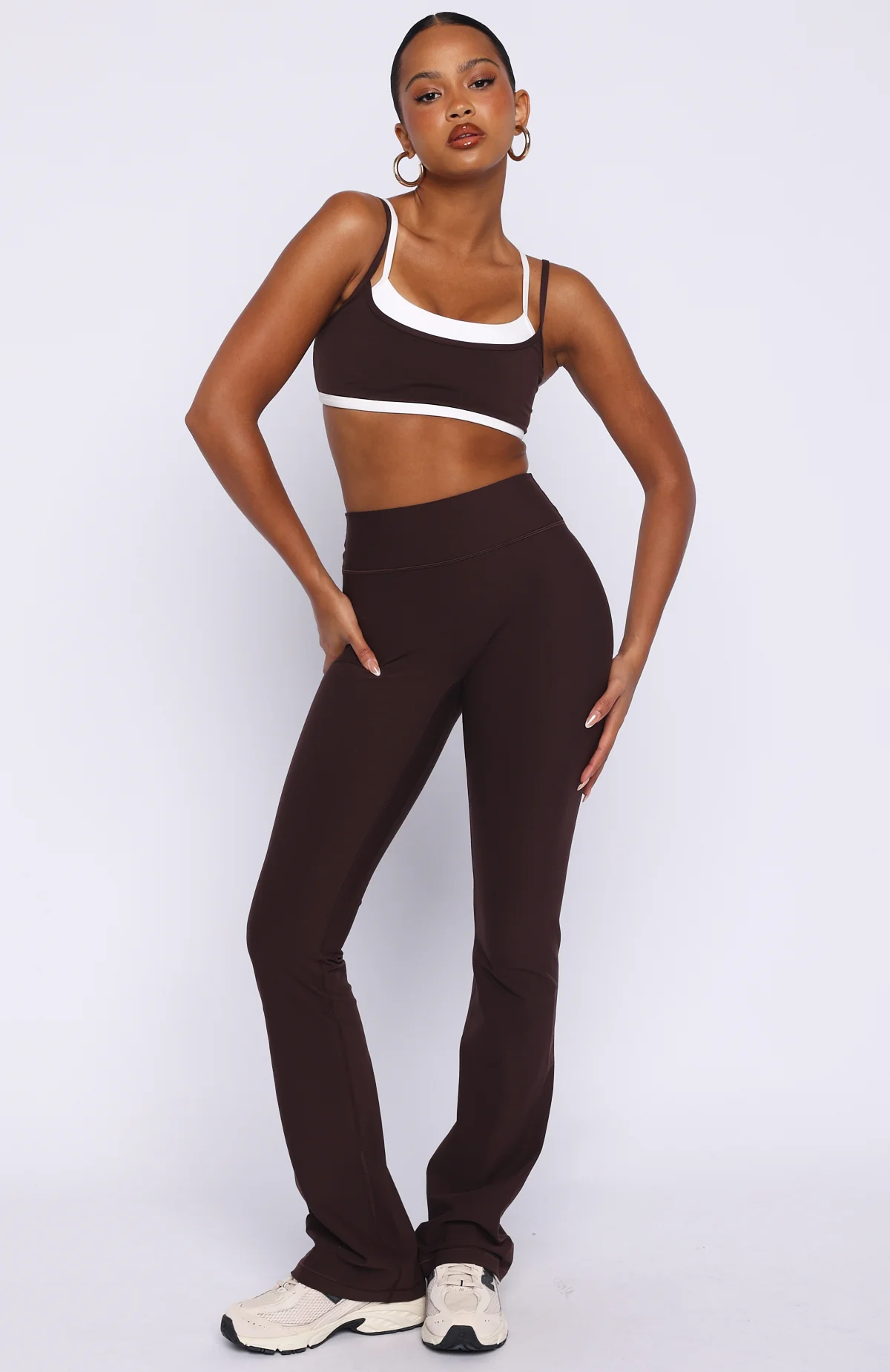 All The Glory Sports Bra Dark Chocolate/White - Image 5