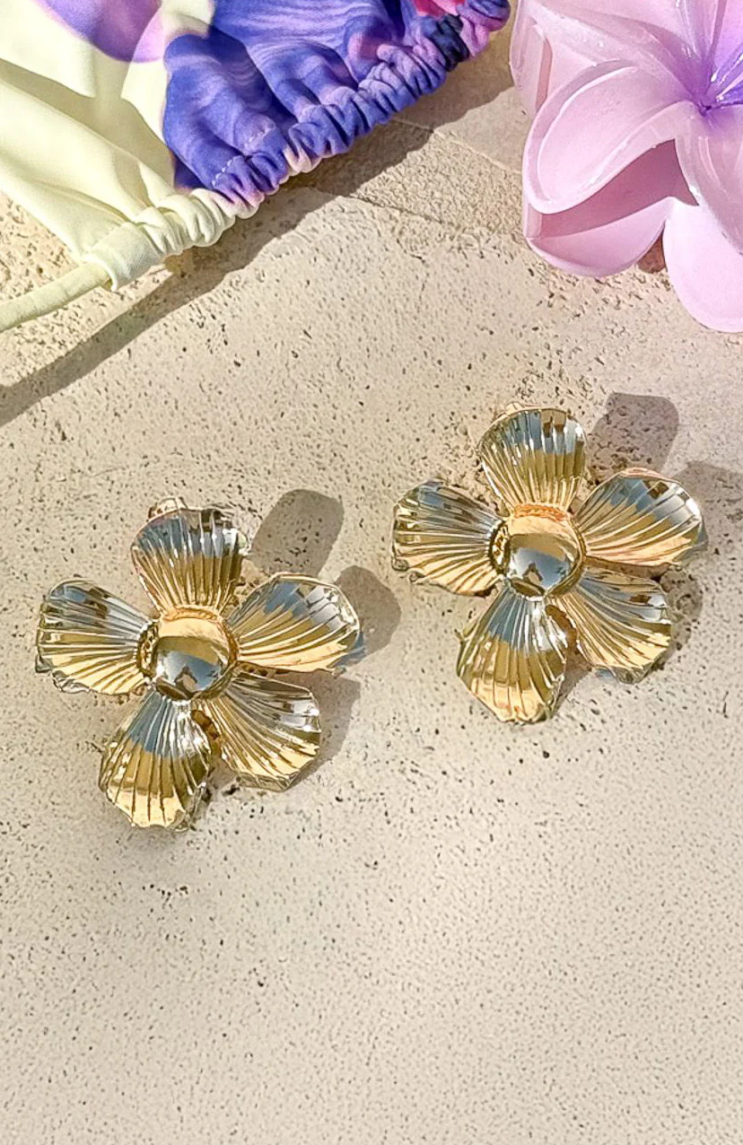 Arlan Earrings Gold - Image 2