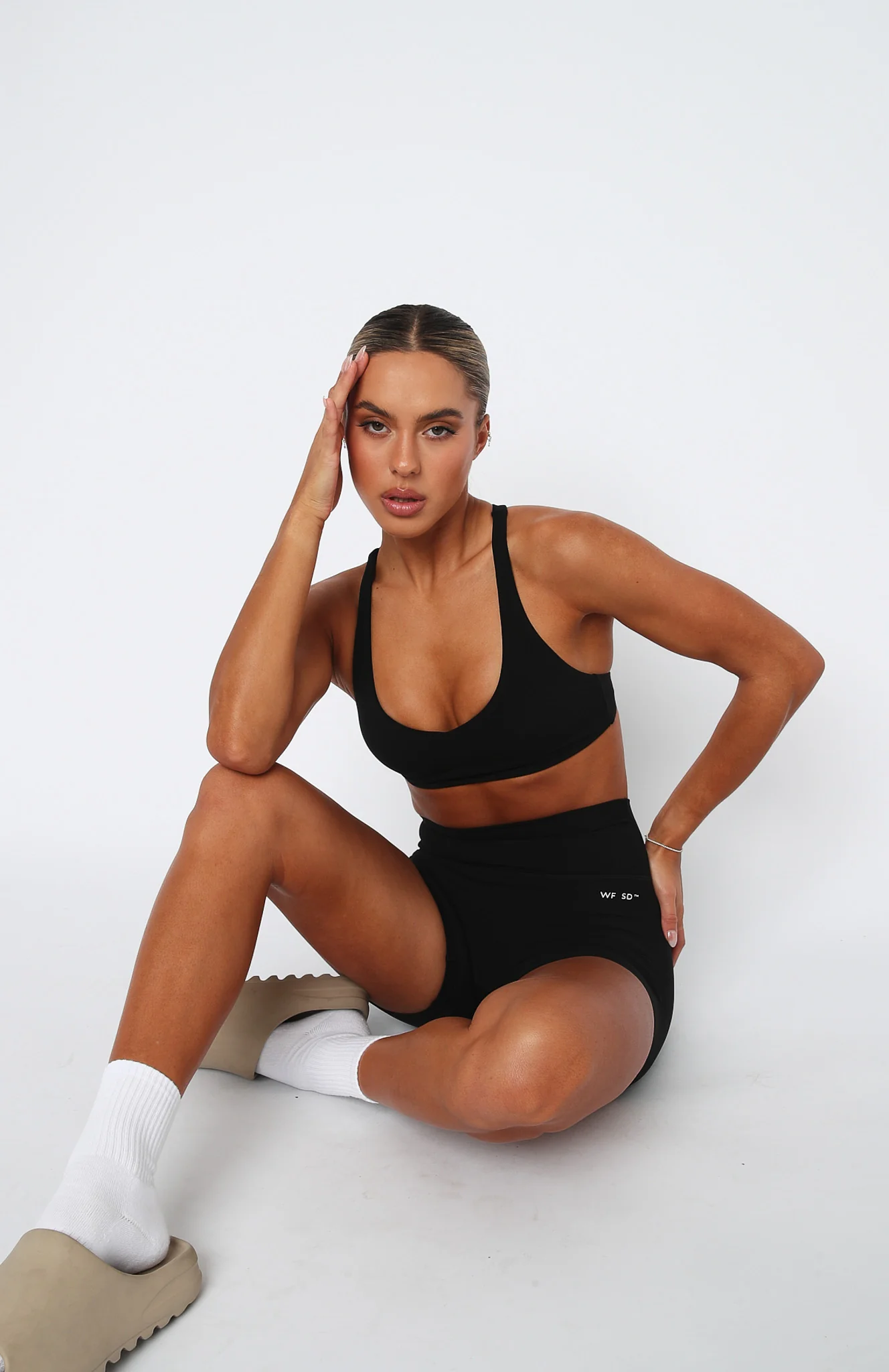 Bentley Sports Bra Black - Image 3
