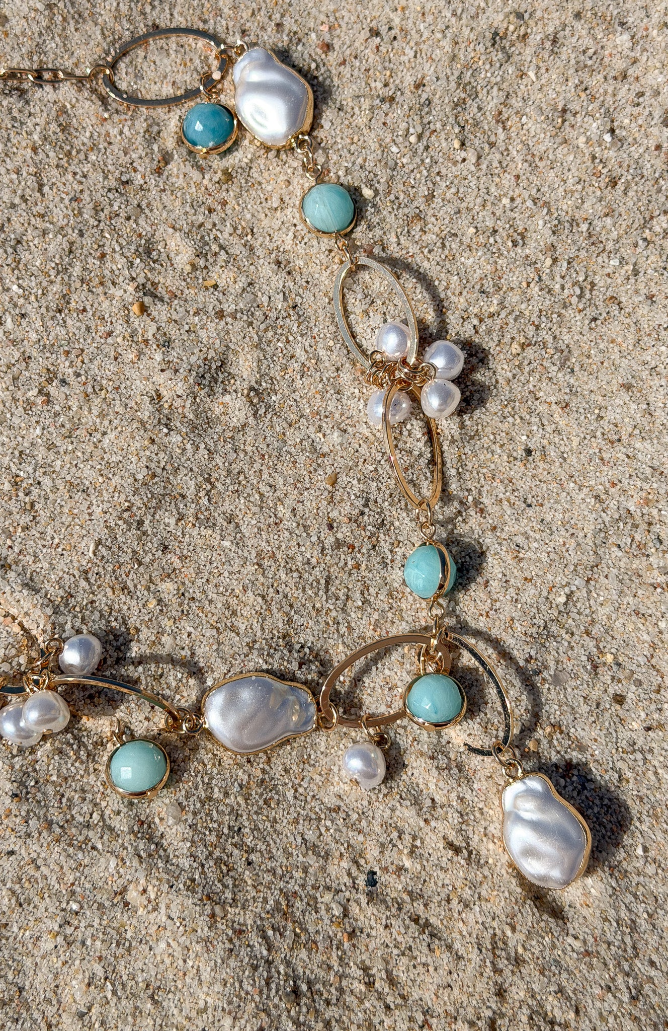Borna Necklace Gold - Image 2