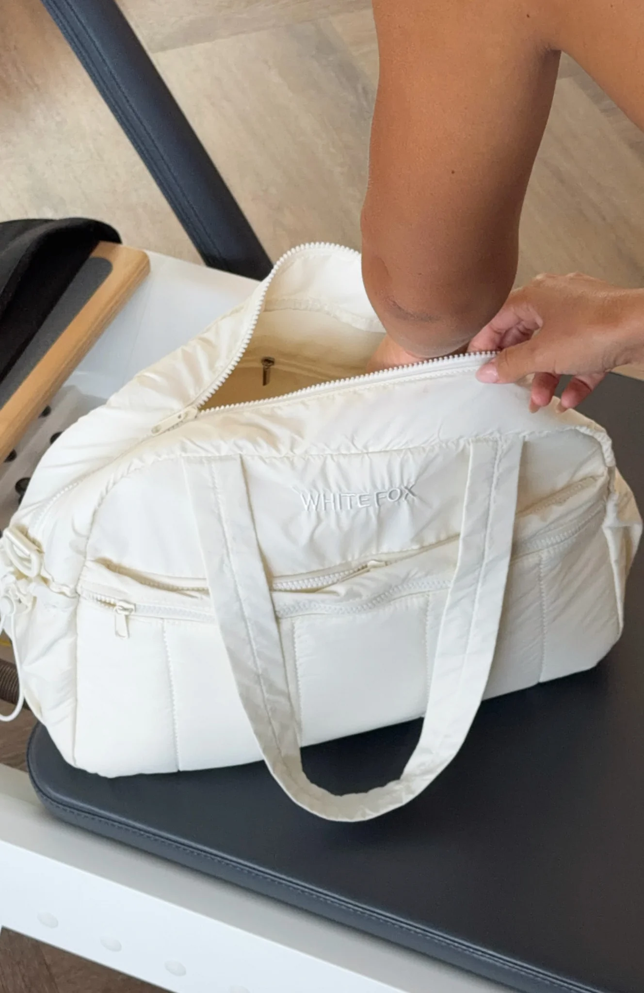 Cedar Shoulder Bag Cream - Image 2