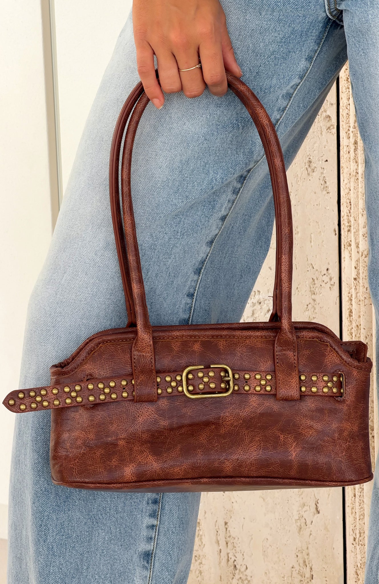 Christie Shoulder Bag Vintage Chocolate - Image 2