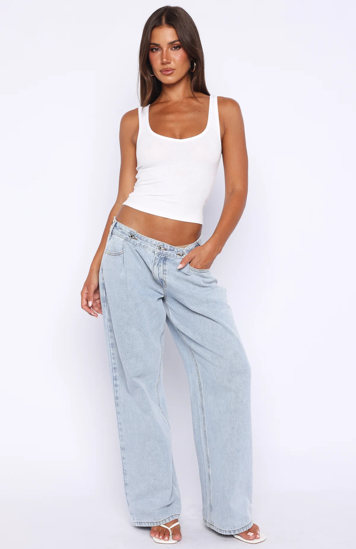 Day At A Time Low Rise Wide Leg Jeans Mid Blue - Image 2