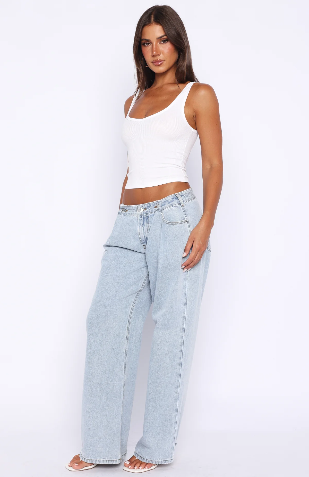 Day At A Time Low Rise Wide Leg Jeans Mid Blue - Image 3