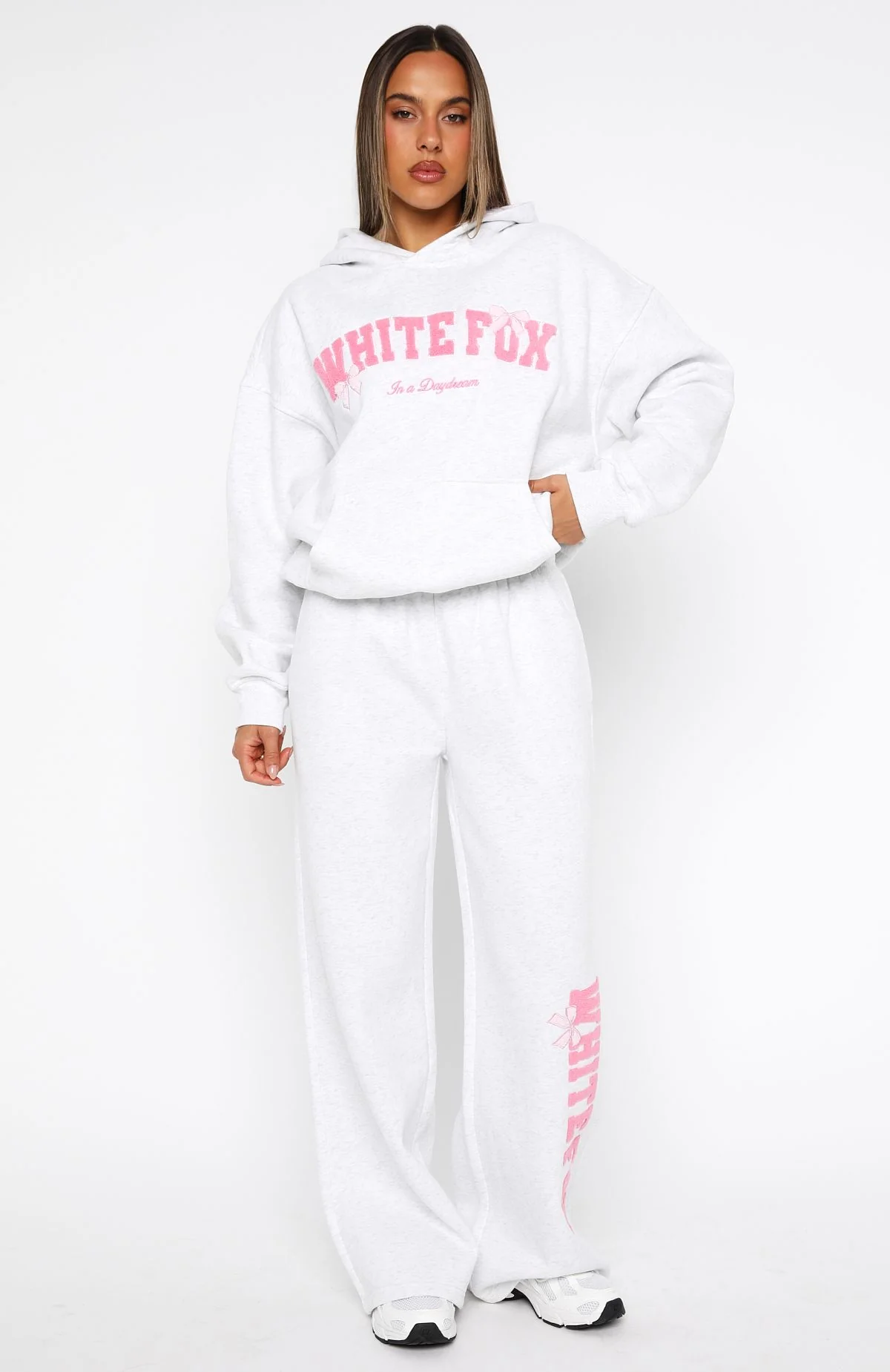 Daydreamers Madeline Wide Leg Sweatpants Grey Marle - Image 2