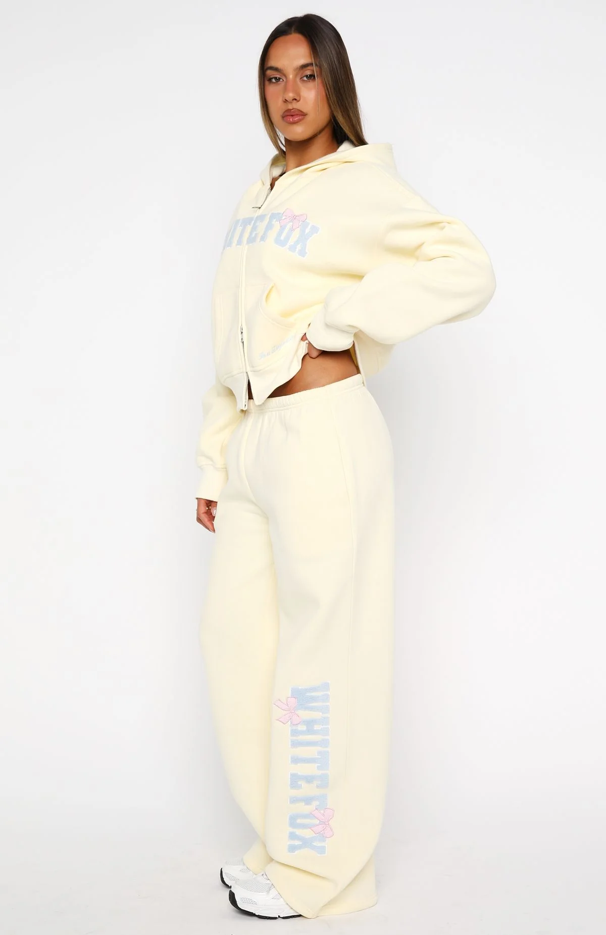 Daydreamers Madeline Wide Leg Sweatpants Lemon - Image 3