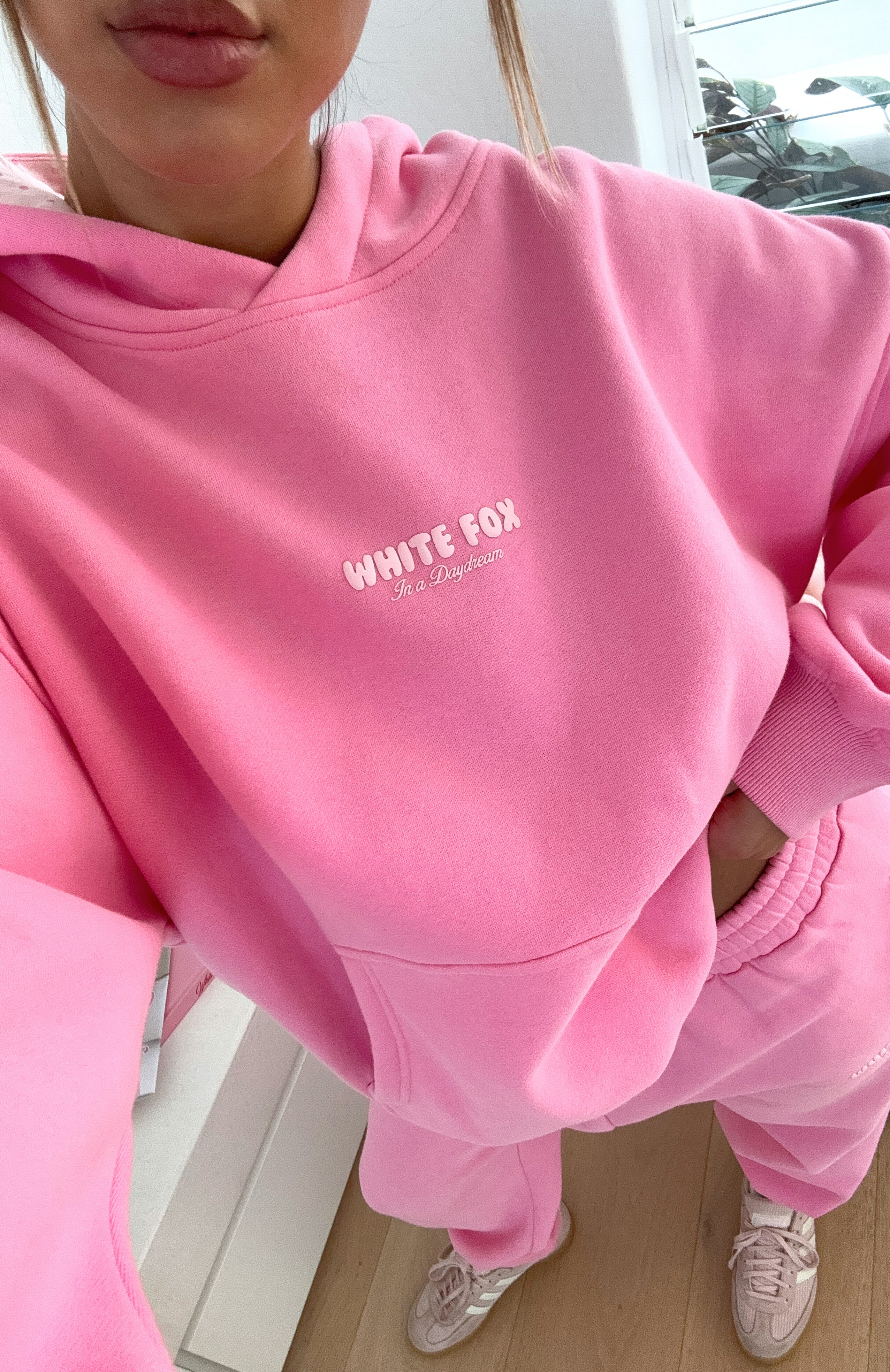 Daydreamers Nadia Oversized Hoodie Bubblegum - Image 8
