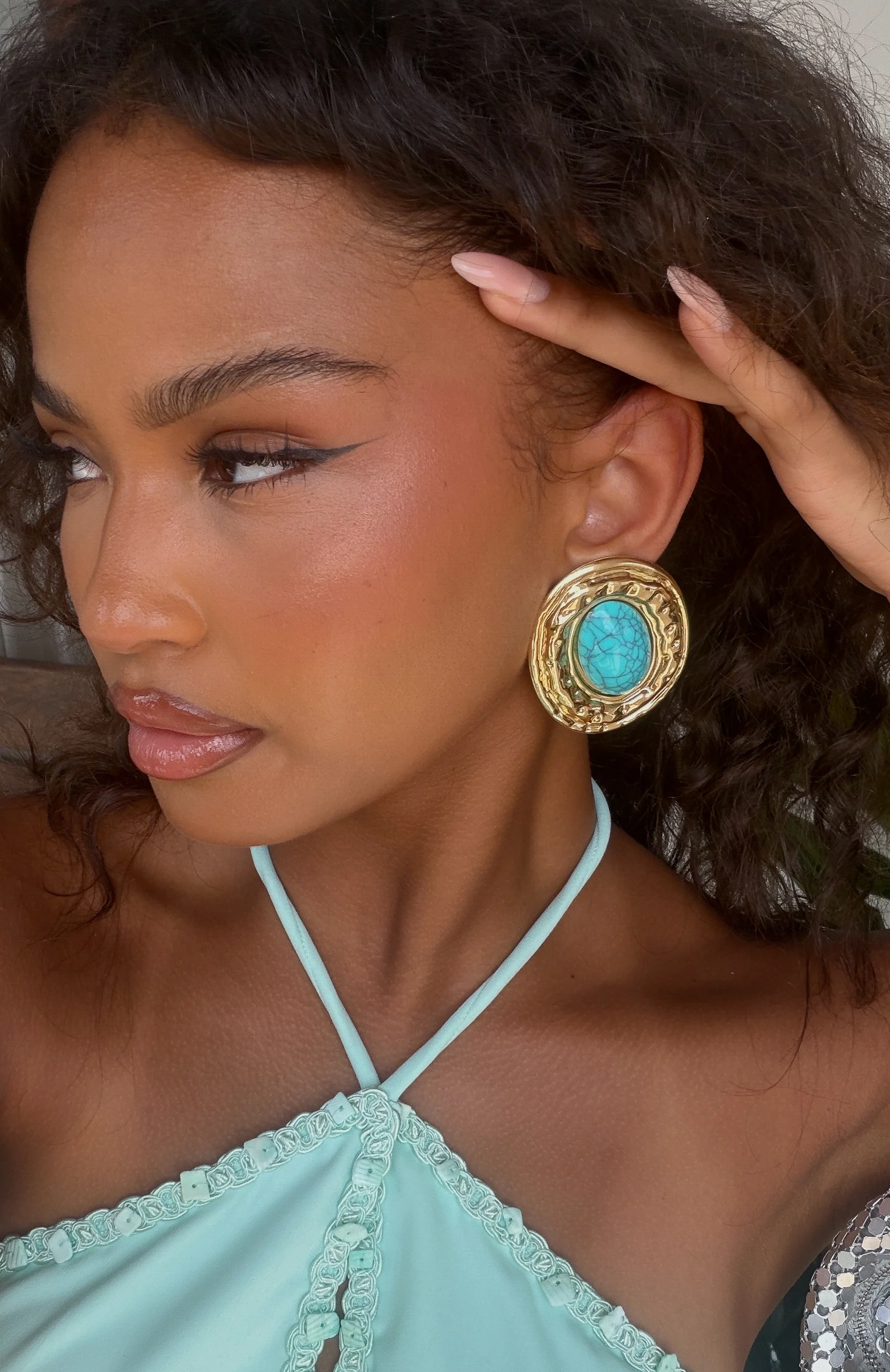 Ender Earrings Gold - Image 3