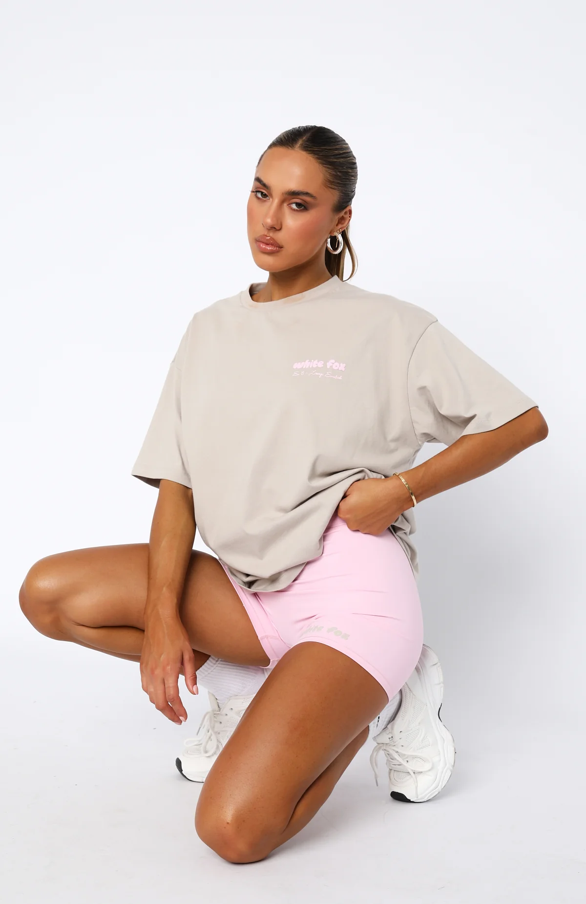 Era 8 Oversized Tee Mooncake - Image 6