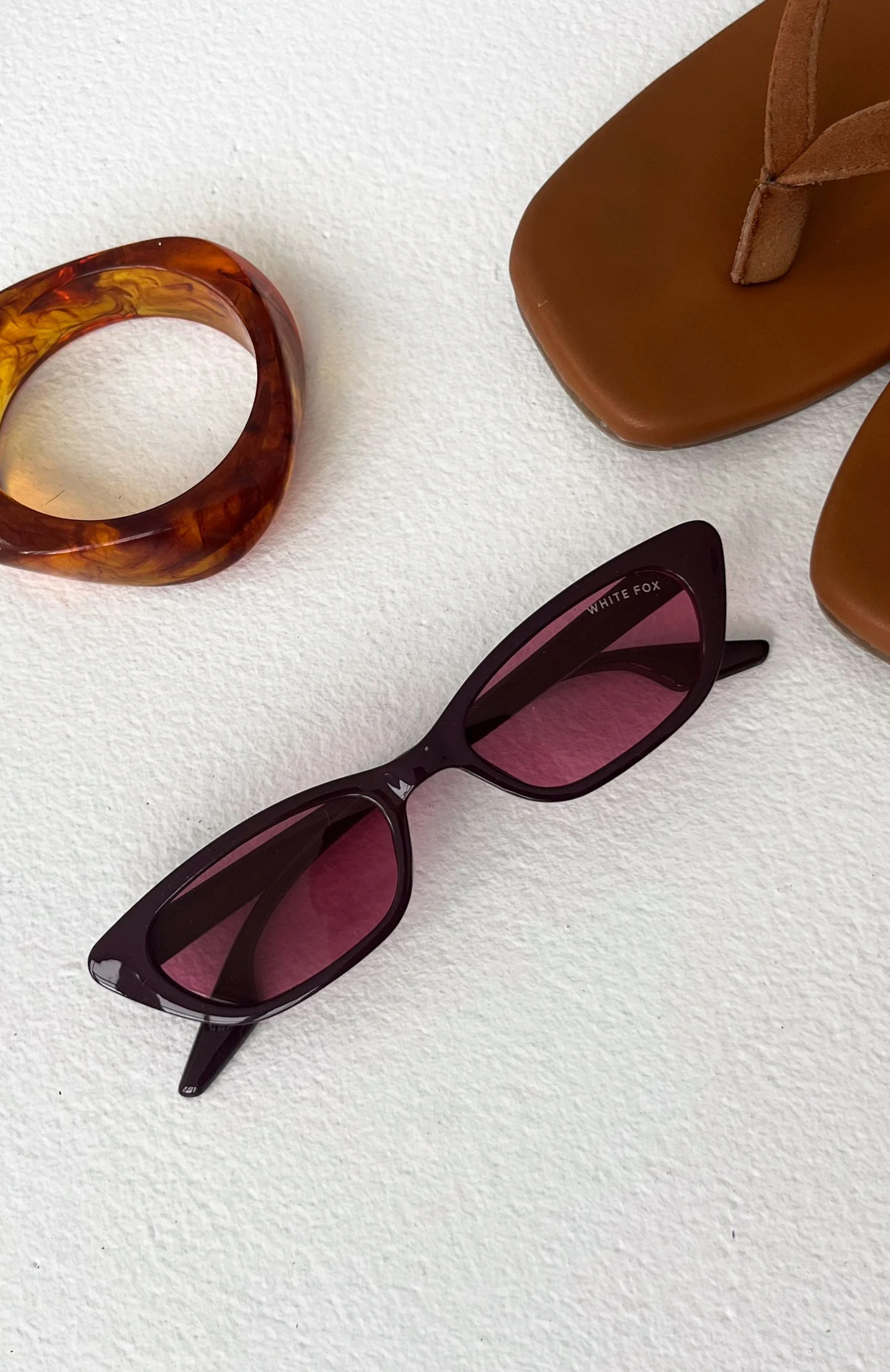 Ethan Sunglasses Burgundy - Image 2