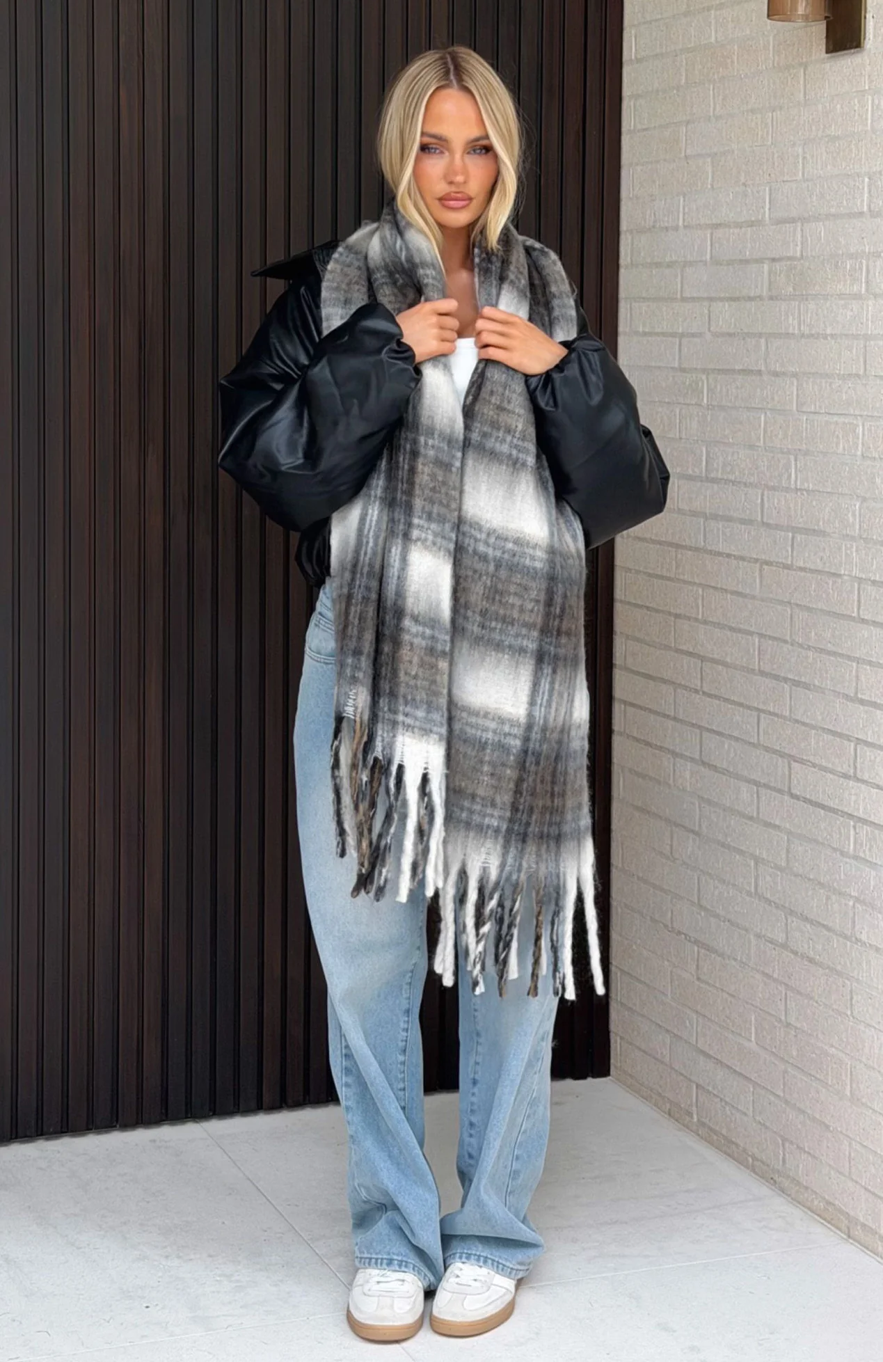 Farley Scarf Cappuccino Plaid