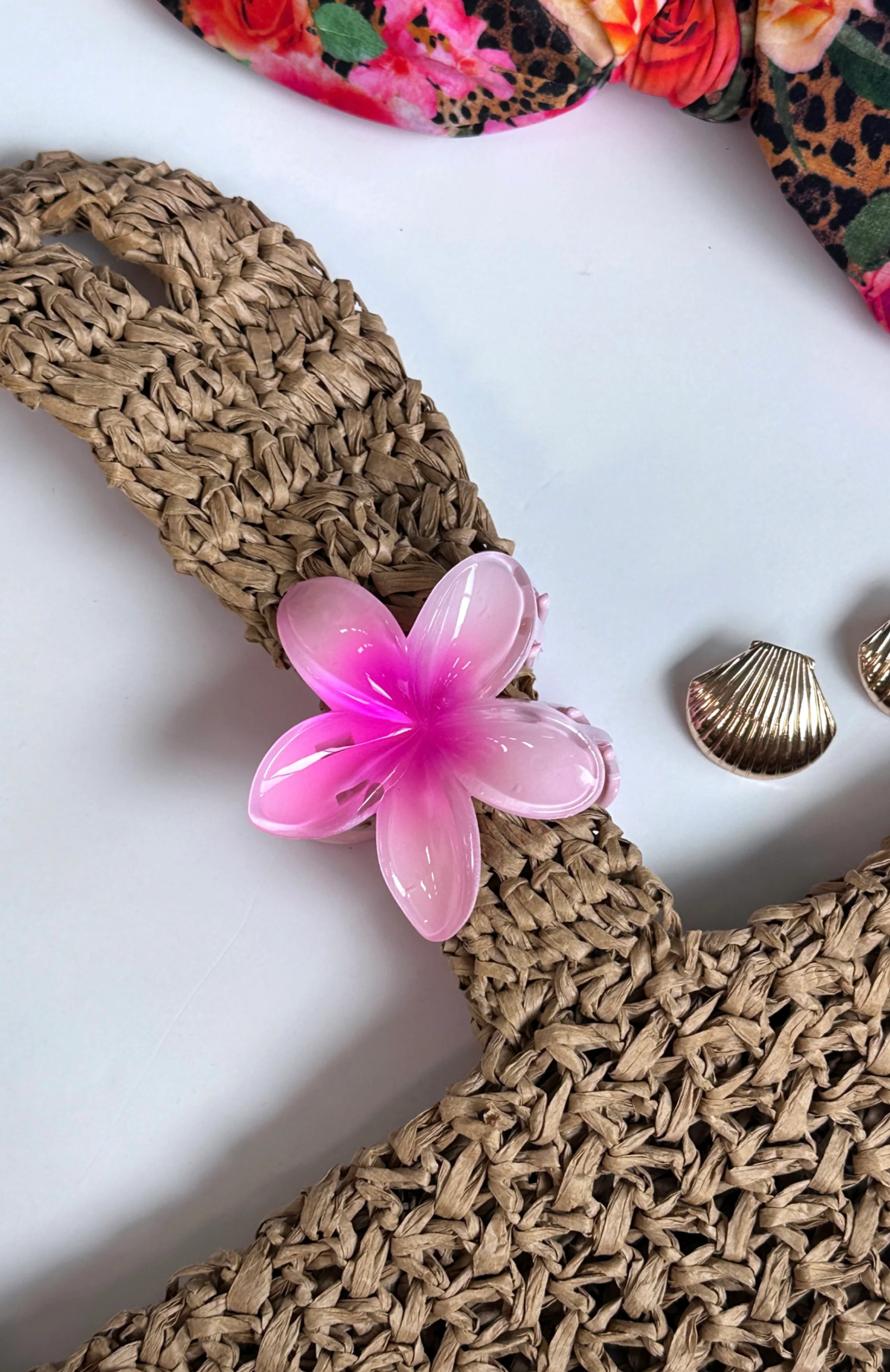 Floral Charm Hair Clip Pink - Image 3