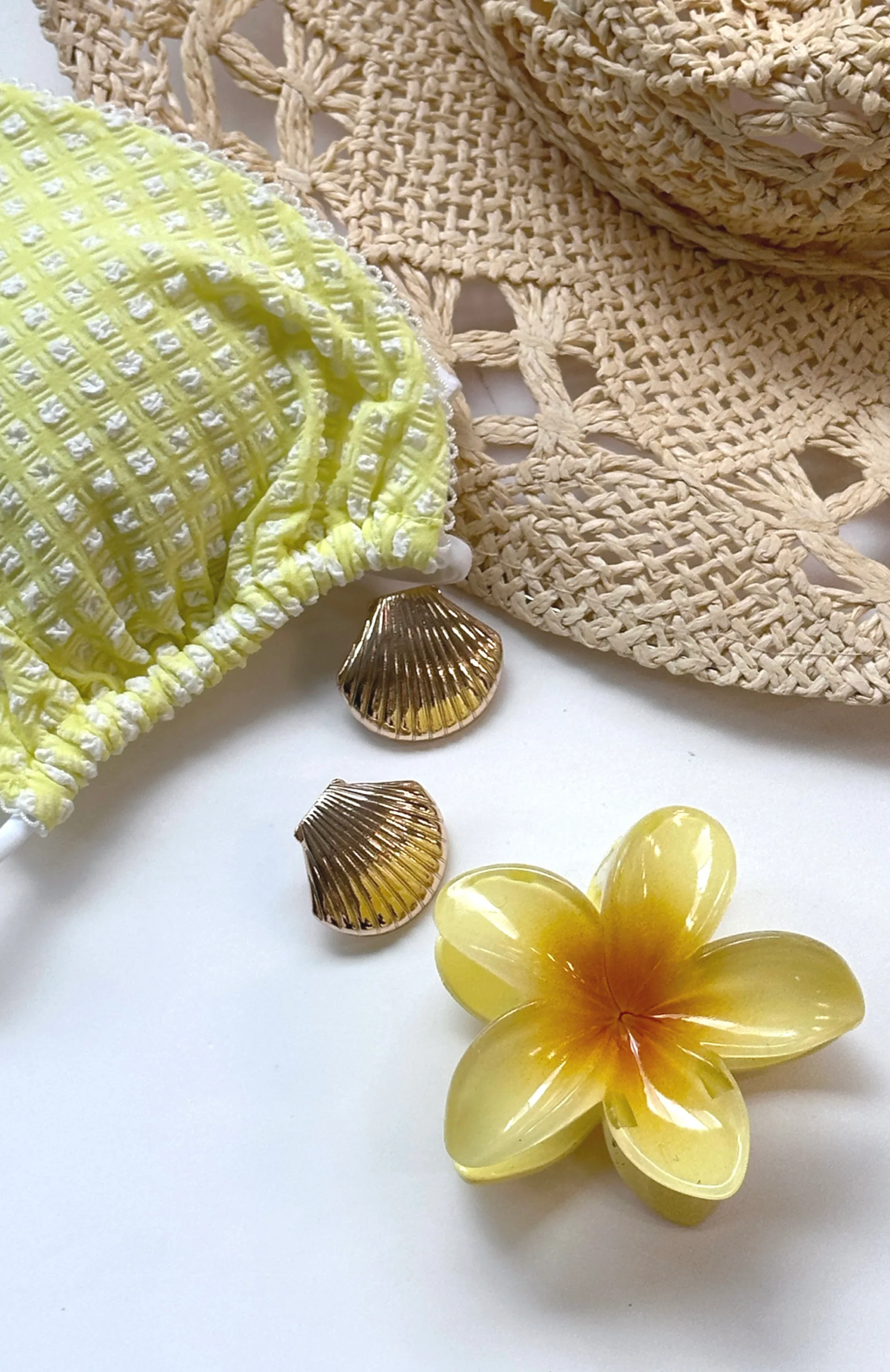 Floral Charm Hair Clip Yellow - Image 4
