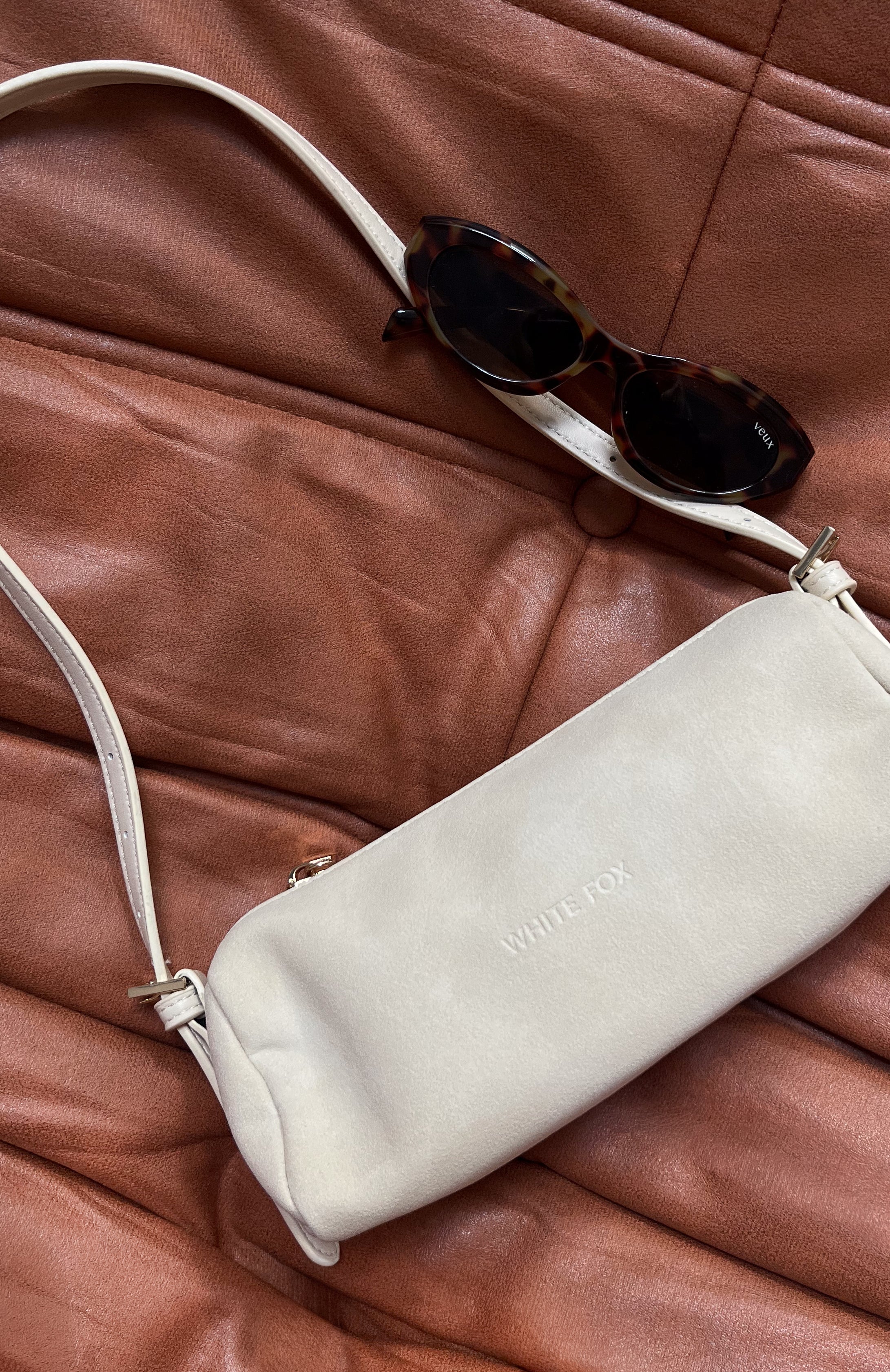 Gannon Shoulder Bag Bone Faux Suede - Image 2