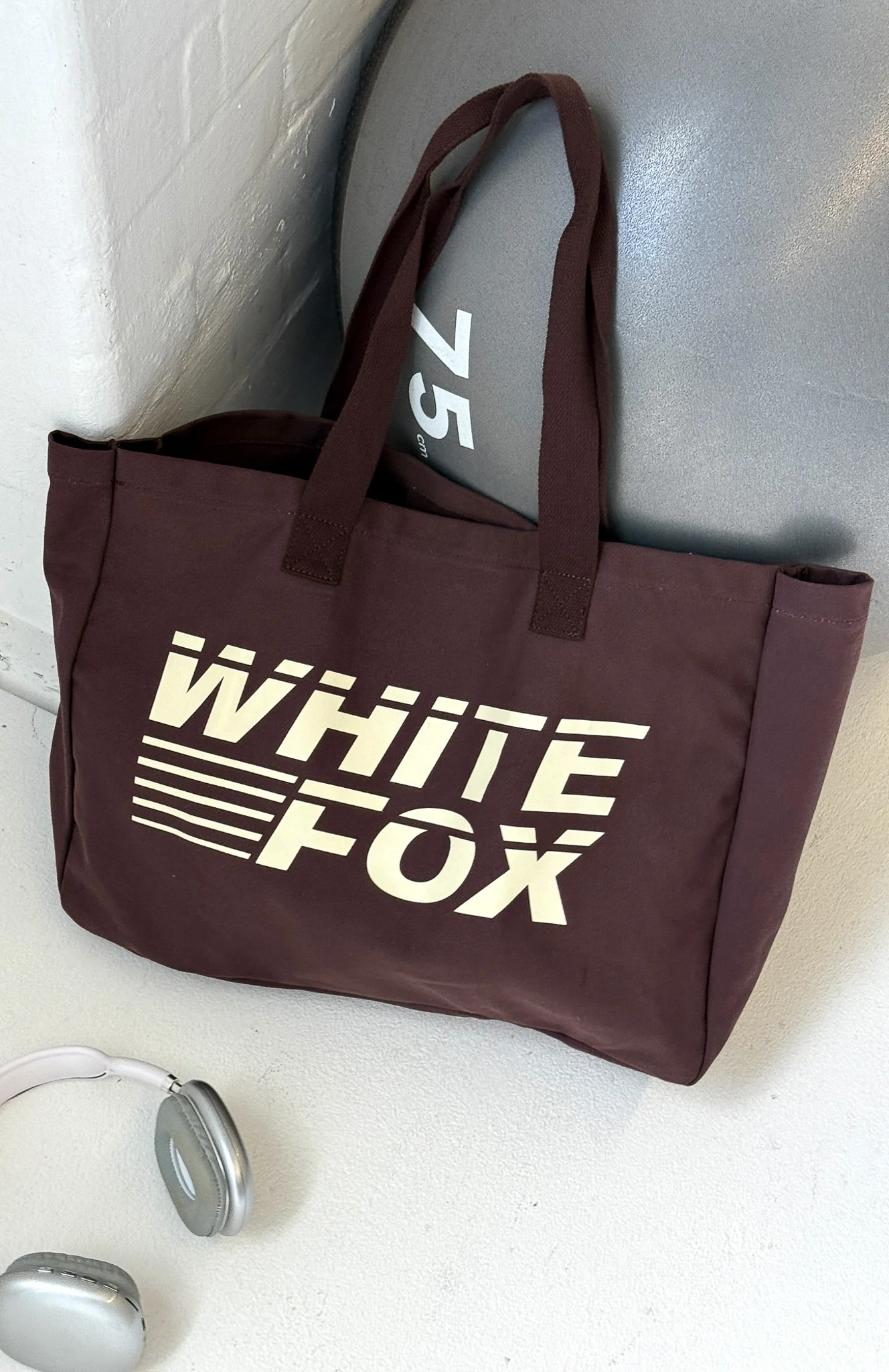 Hendrix Tote Bag Dark Chocolate - Image 2