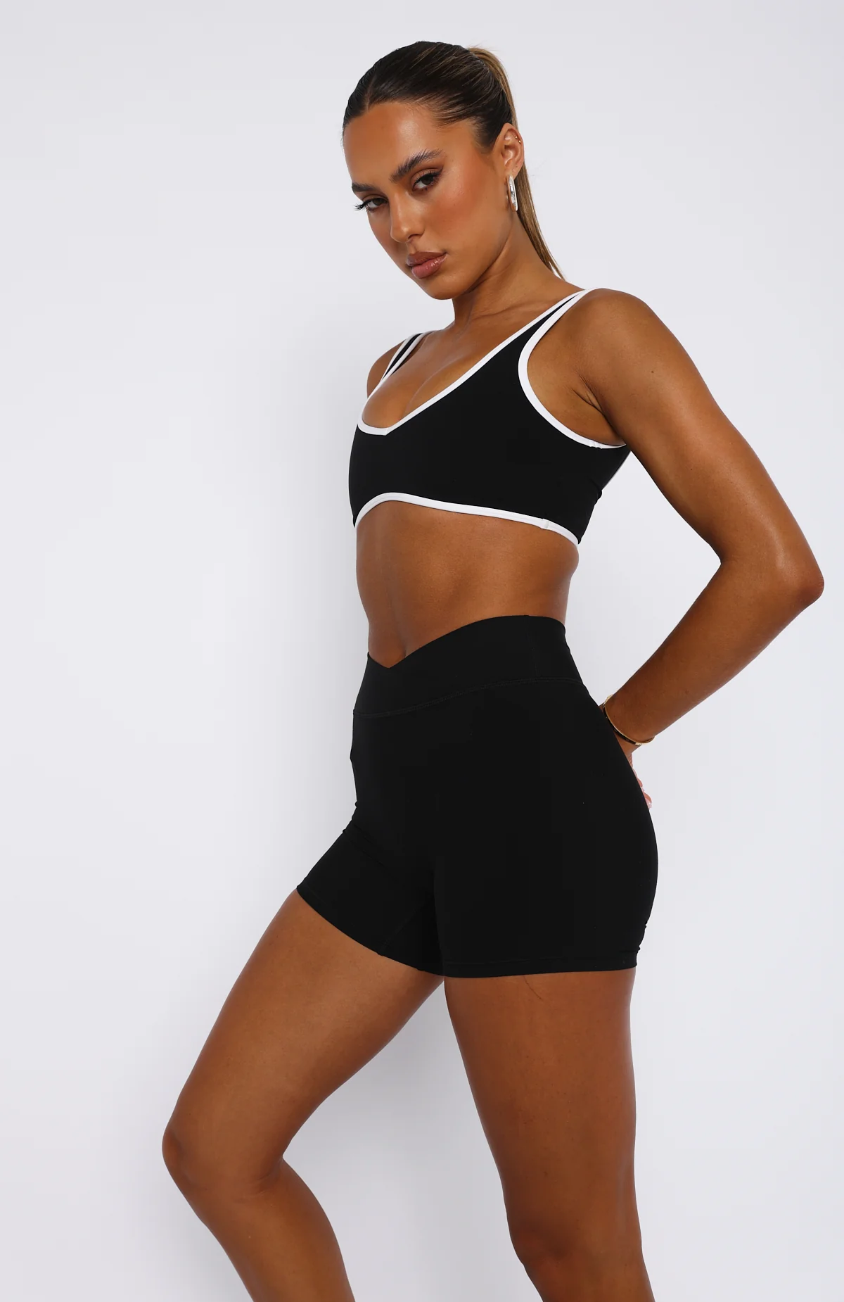 I'll Prove It Sports Crop Black/White - Image 3