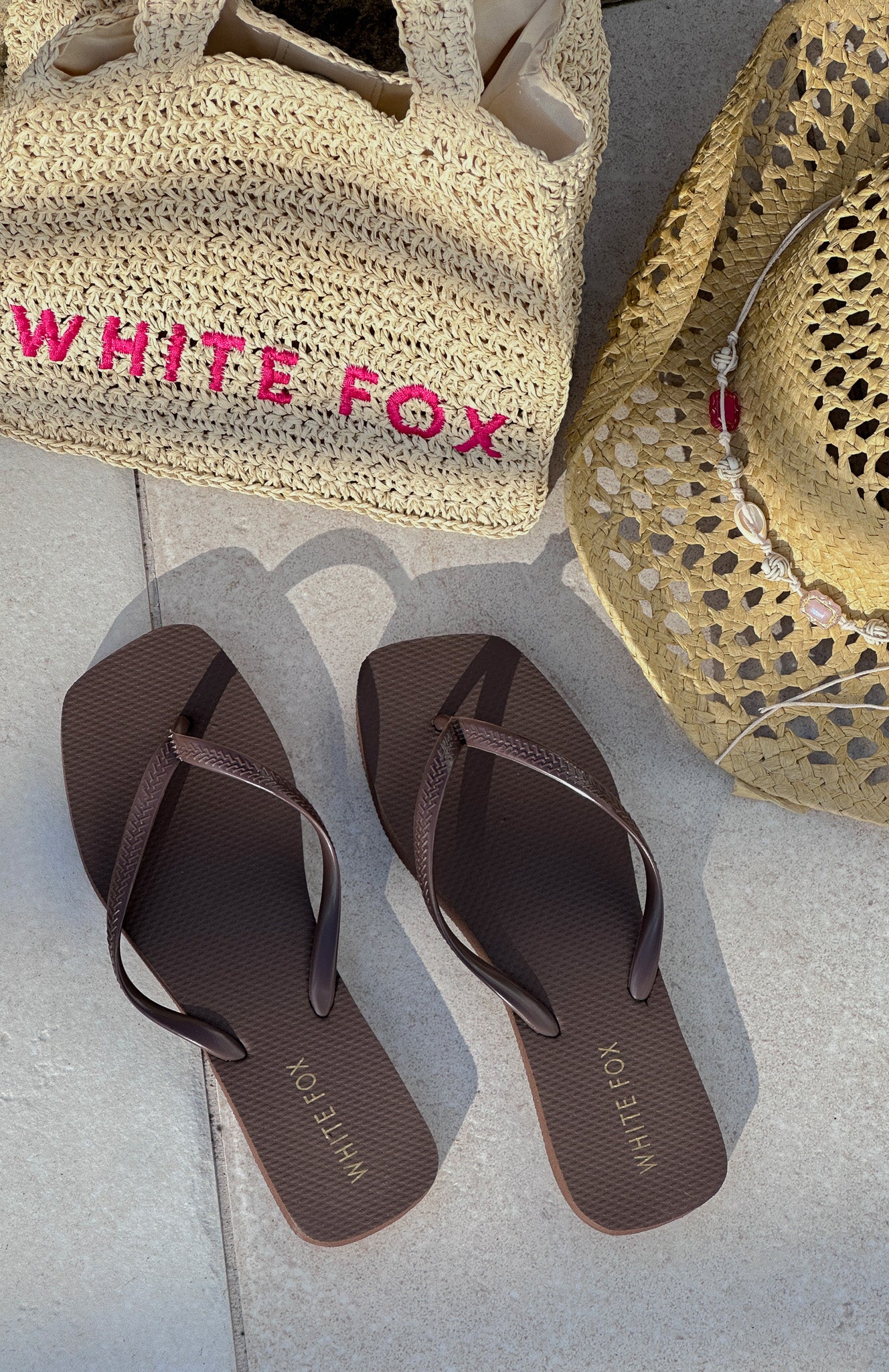 Josie Thong Sandals Chocolate - Image 4