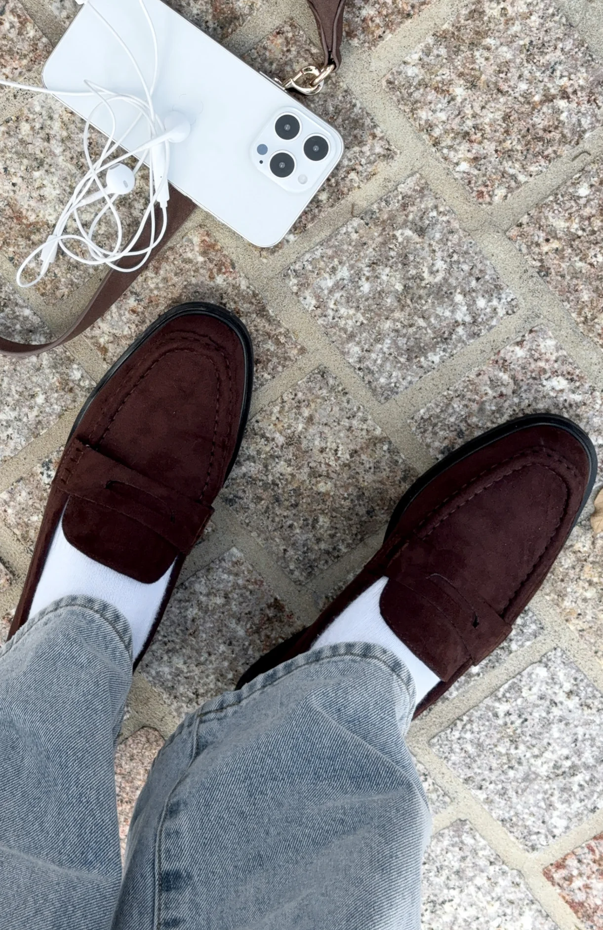 Judson Loafers Chocolate Faux Suede - Image 3