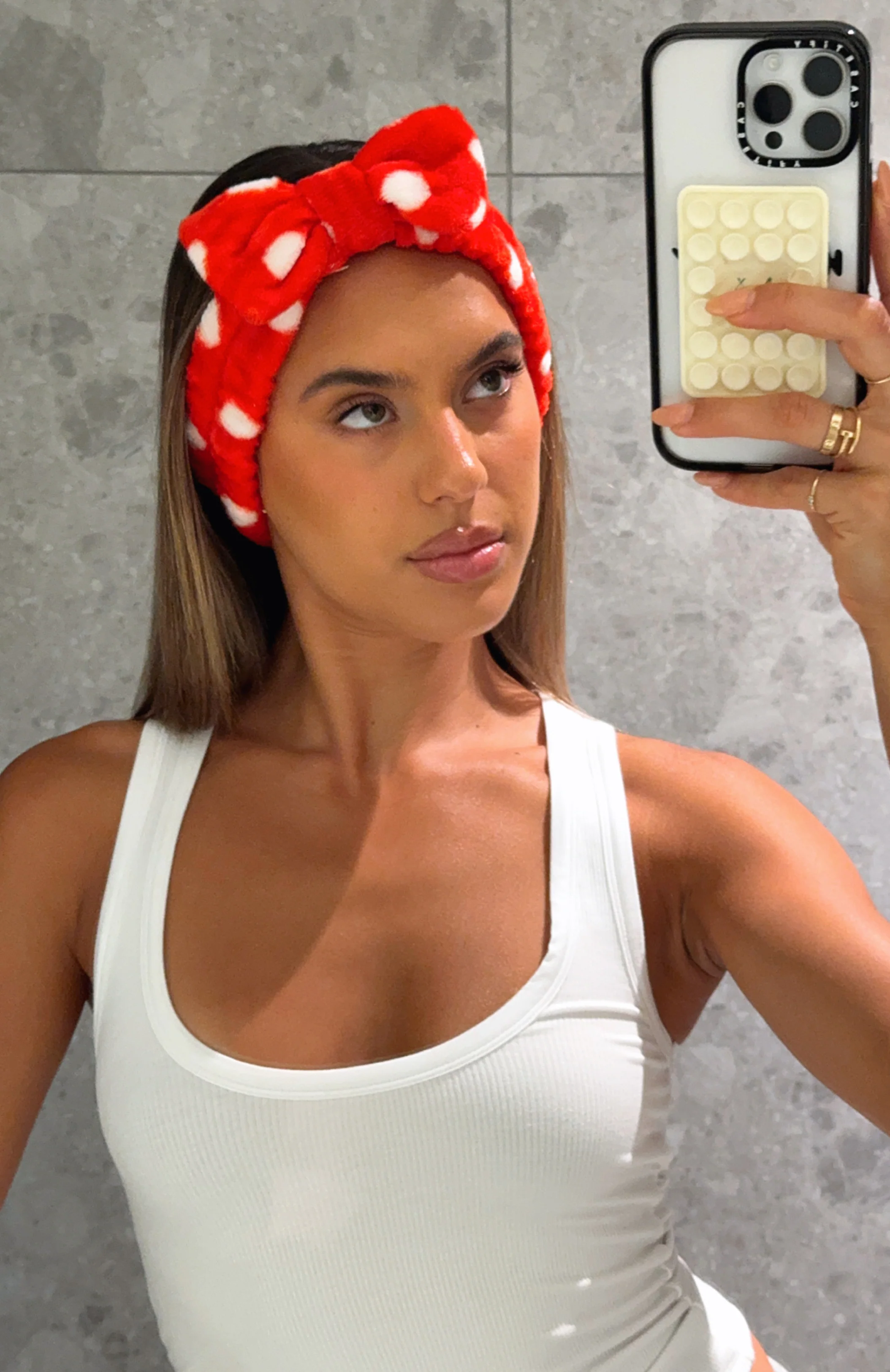 Kesia Beauty Headband 2 Pack Red/White - Image 3