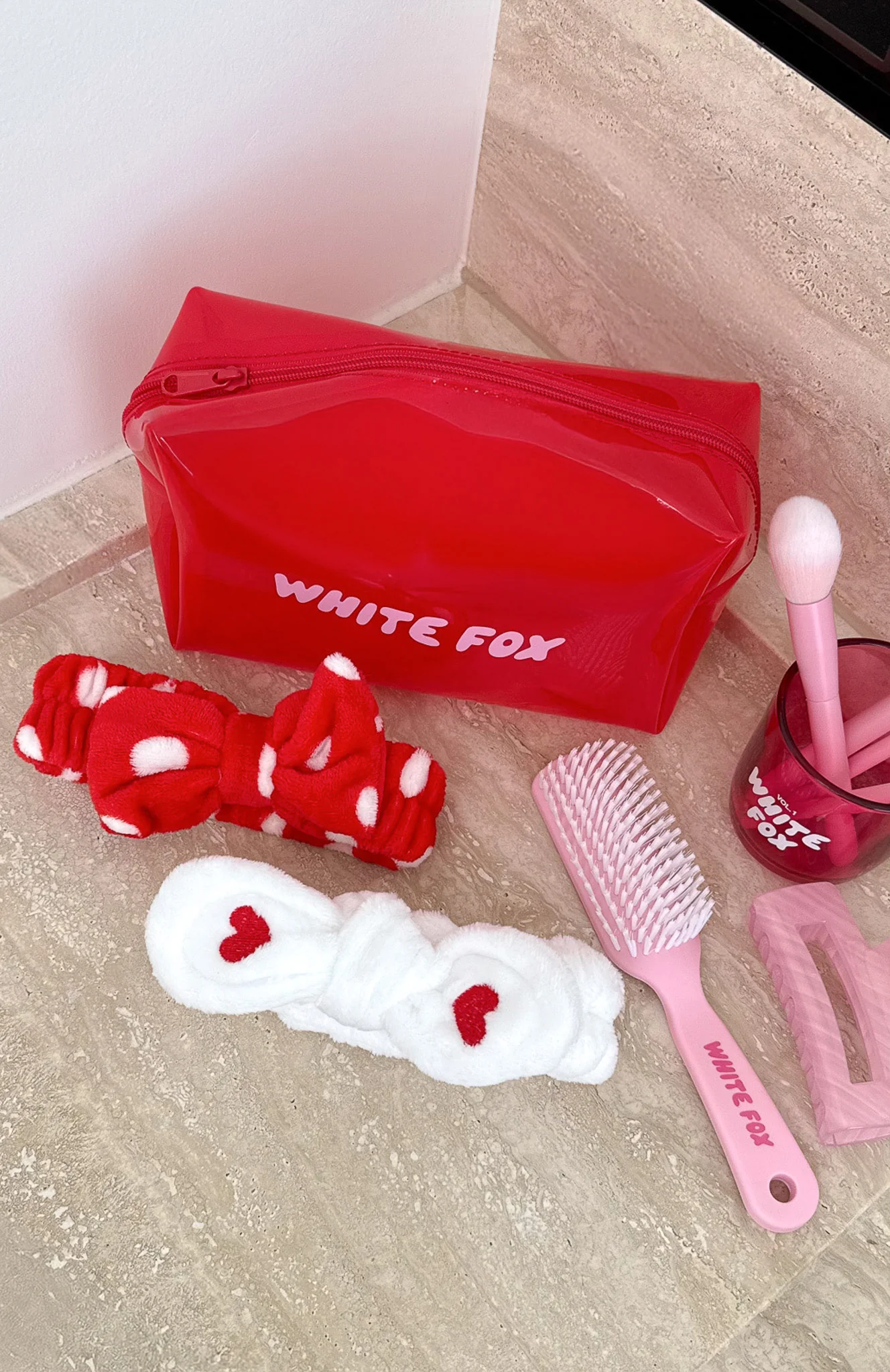 Kesia Beauty Headband 2 Pack Red/White - Image 4