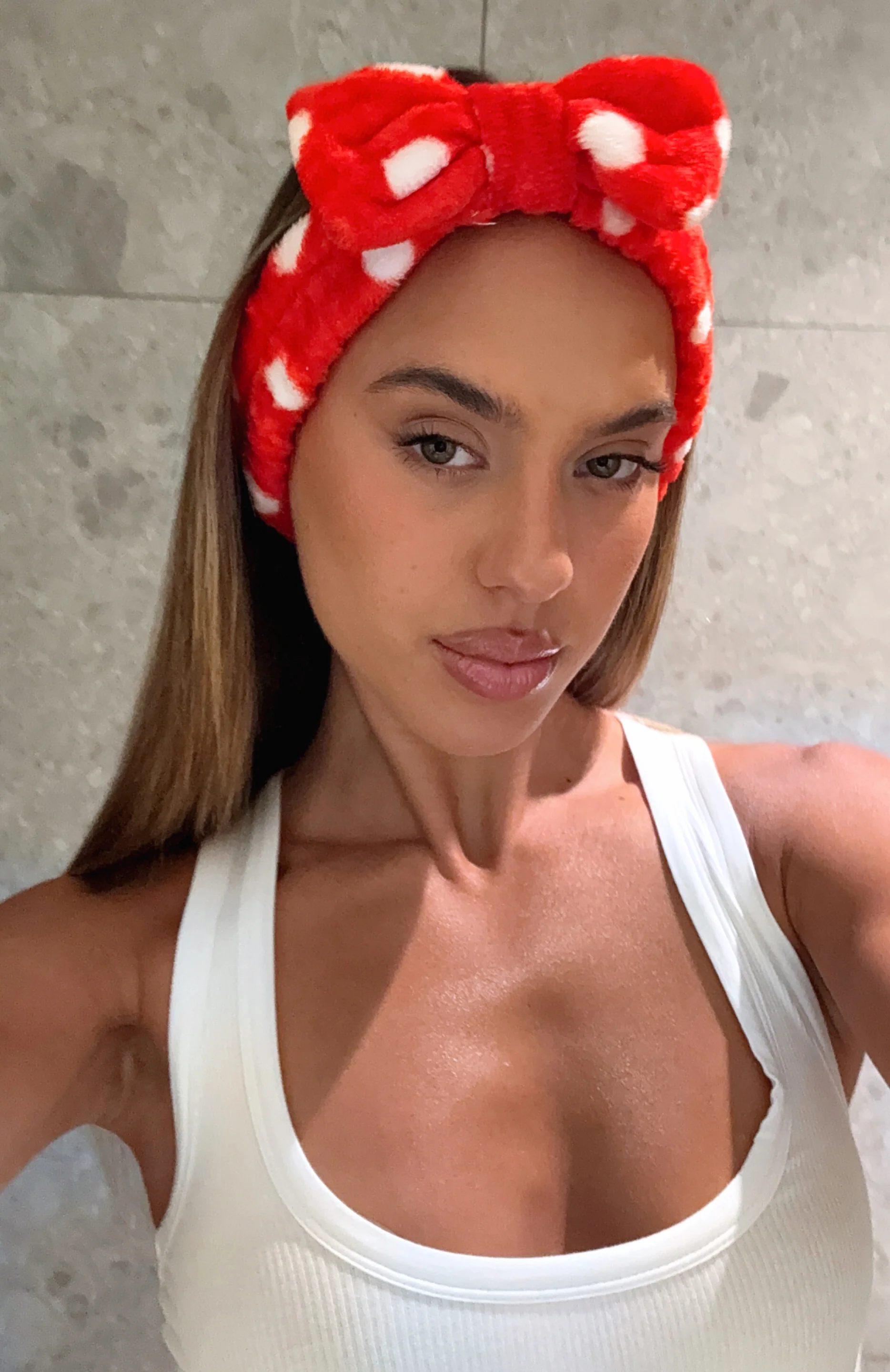 Kesia Beauty Headband 2 Pack Red/White - Image 8