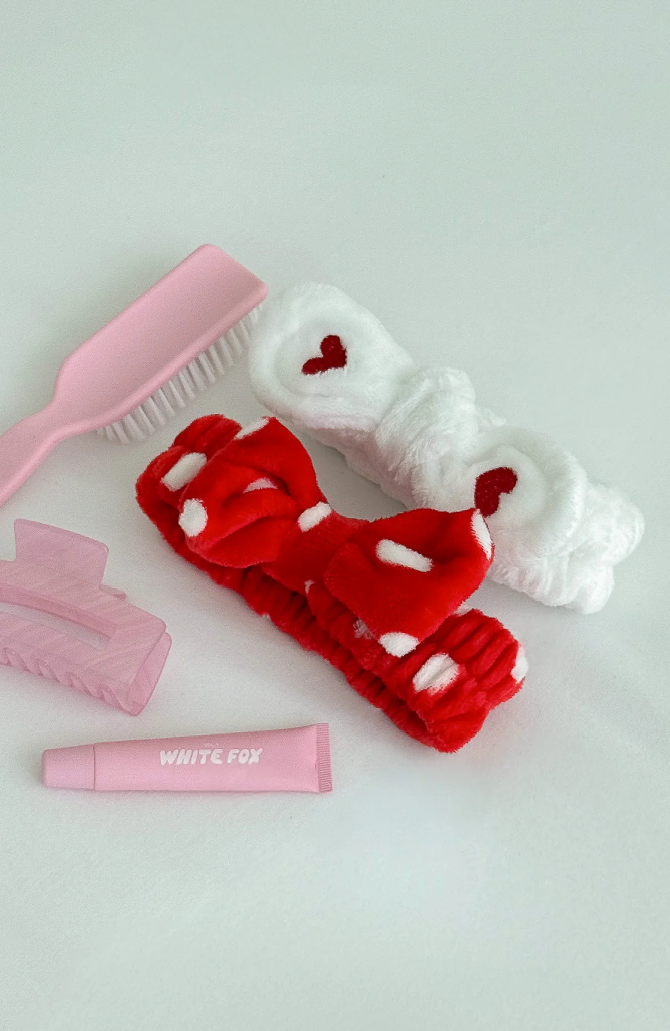 Kesia Beauty Headband 2 Pack Red/White - Image 9