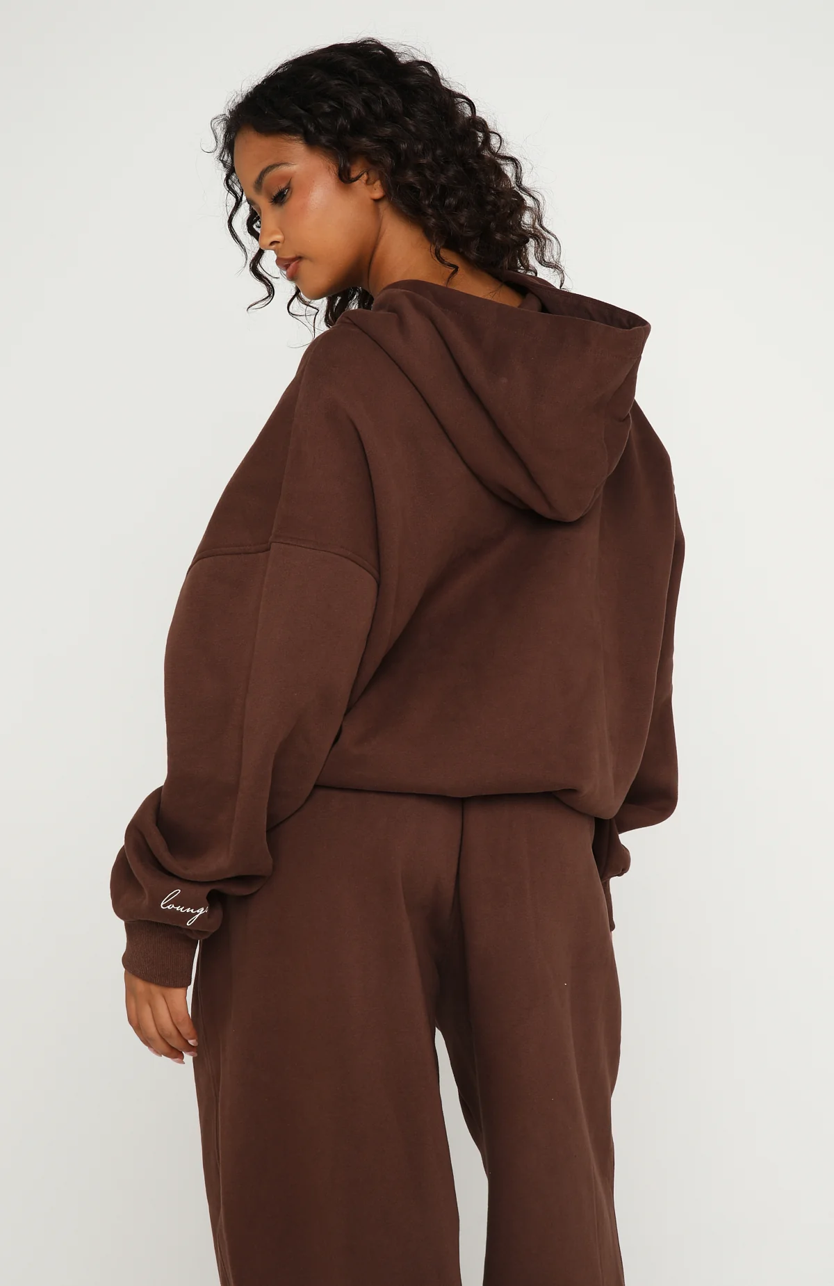 Know What You Want Oversized Hoodie Chocolate - Image 4