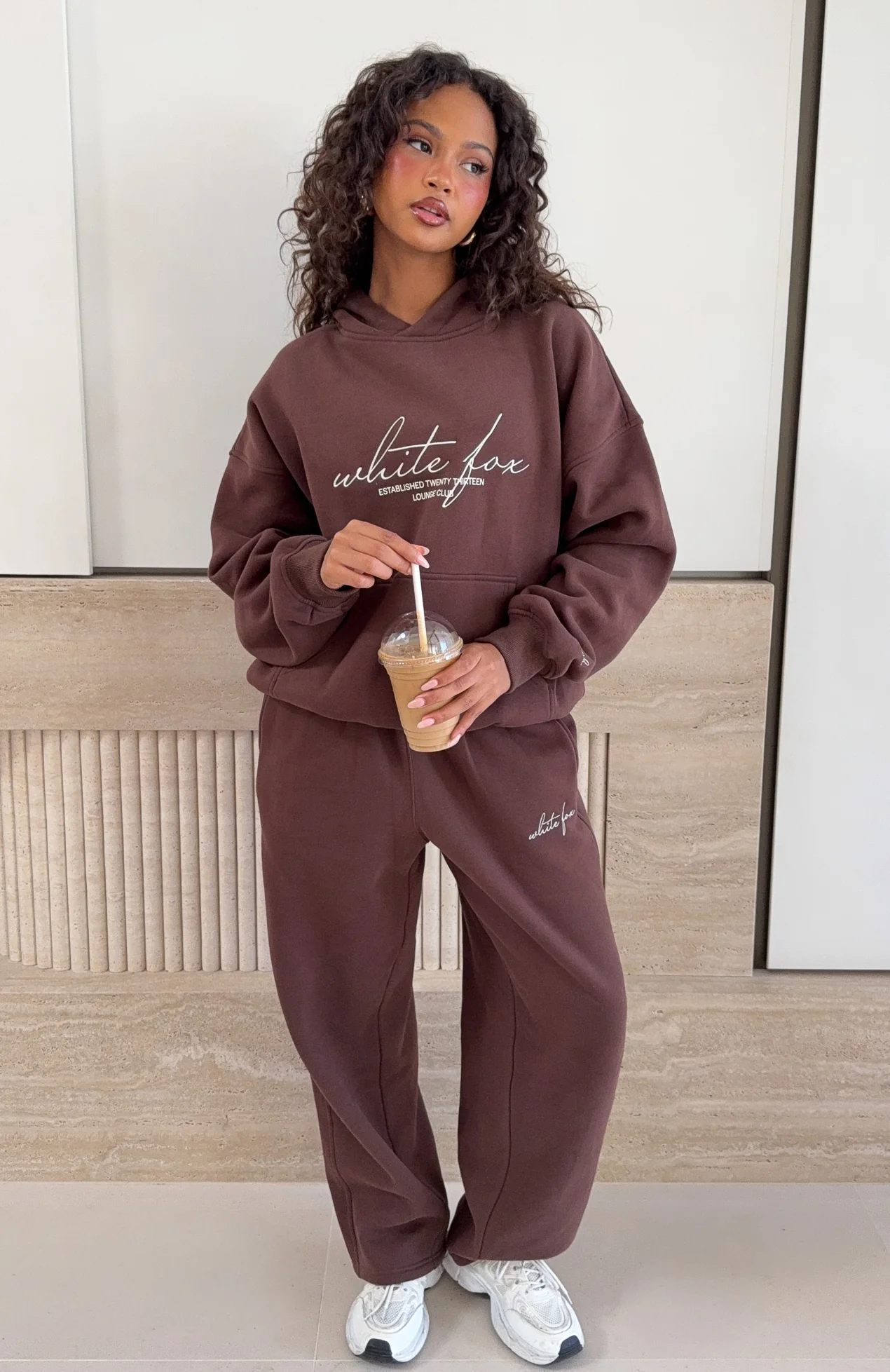 Know What You Want Oversized Hoodie Chocolate - Image 6