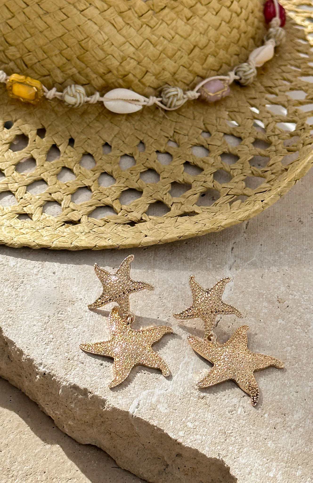 Loreta Earrings Gold - Image 3
