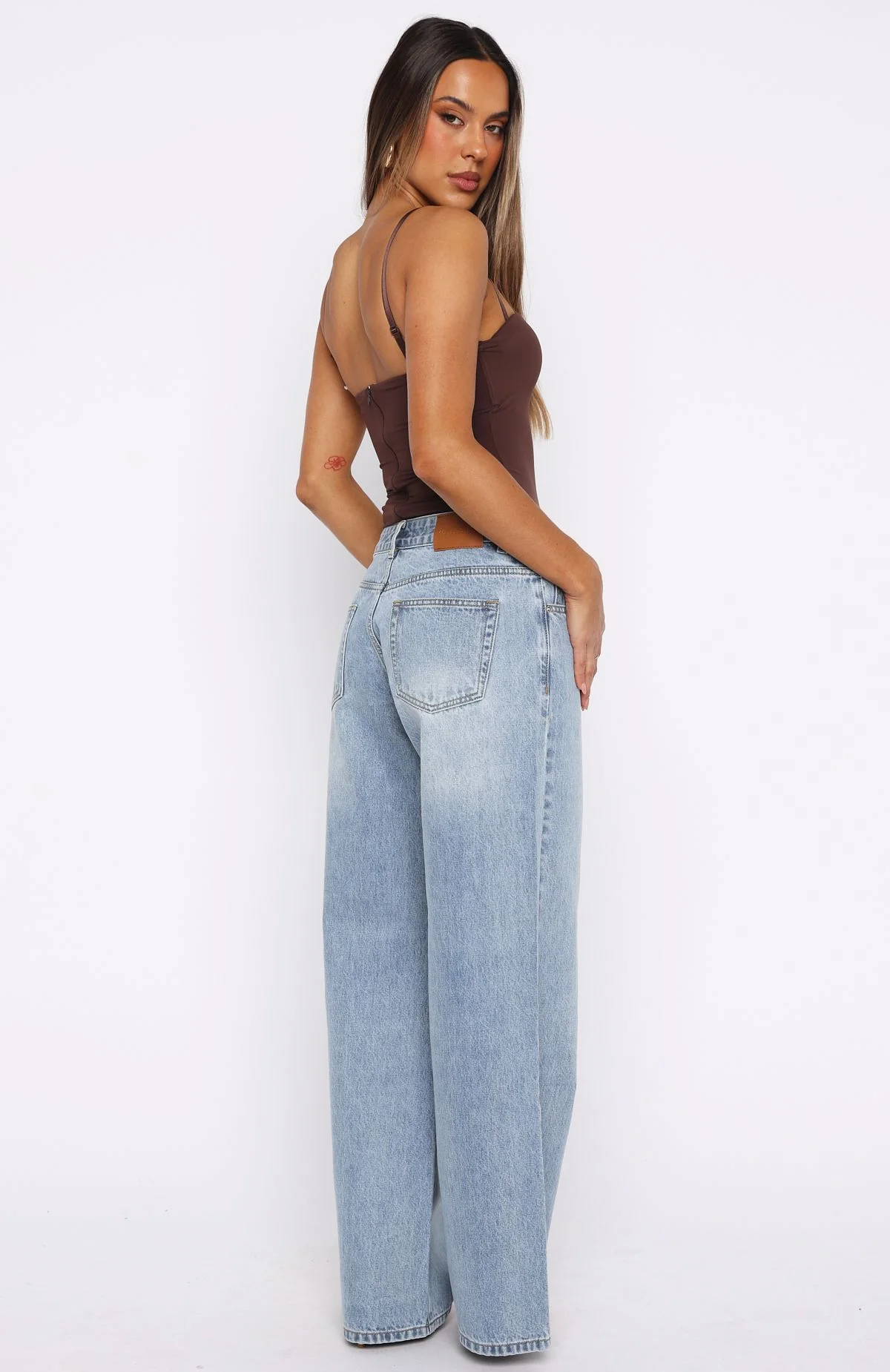 Maeve Low Rise Wide Leg Jeans Light Blue - Image 5