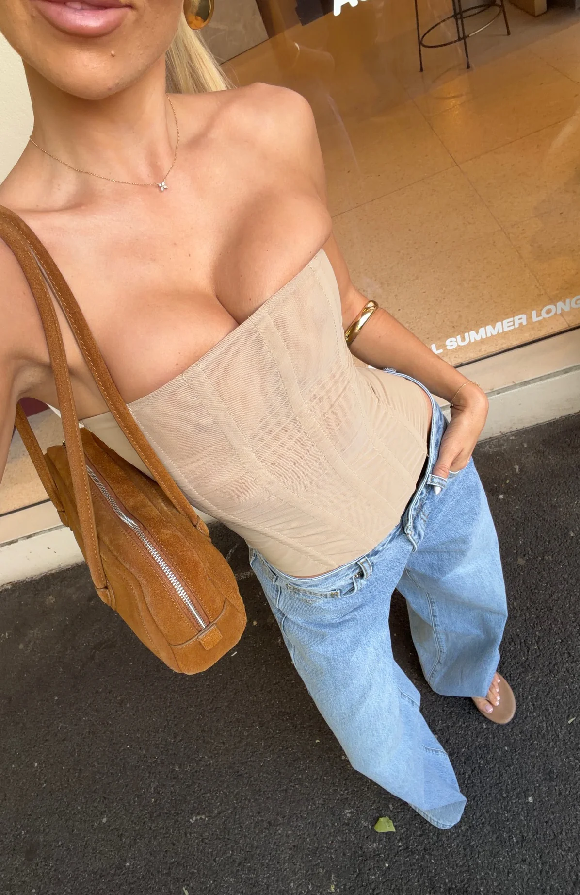 Maeve Low Rise Wide Leg Jeans Light Blue - Image 9