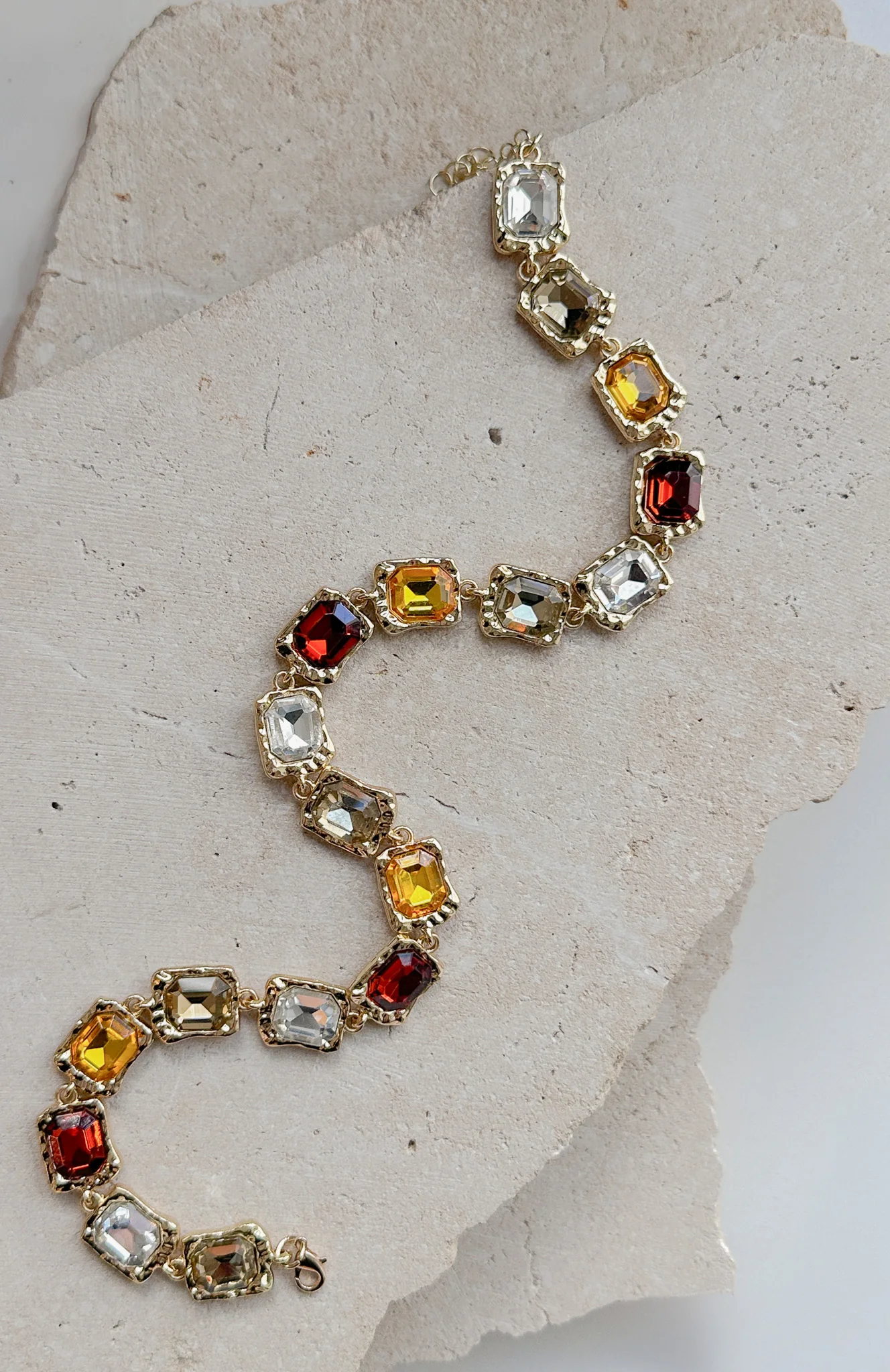 Marlena Necklace Golden - Image 3