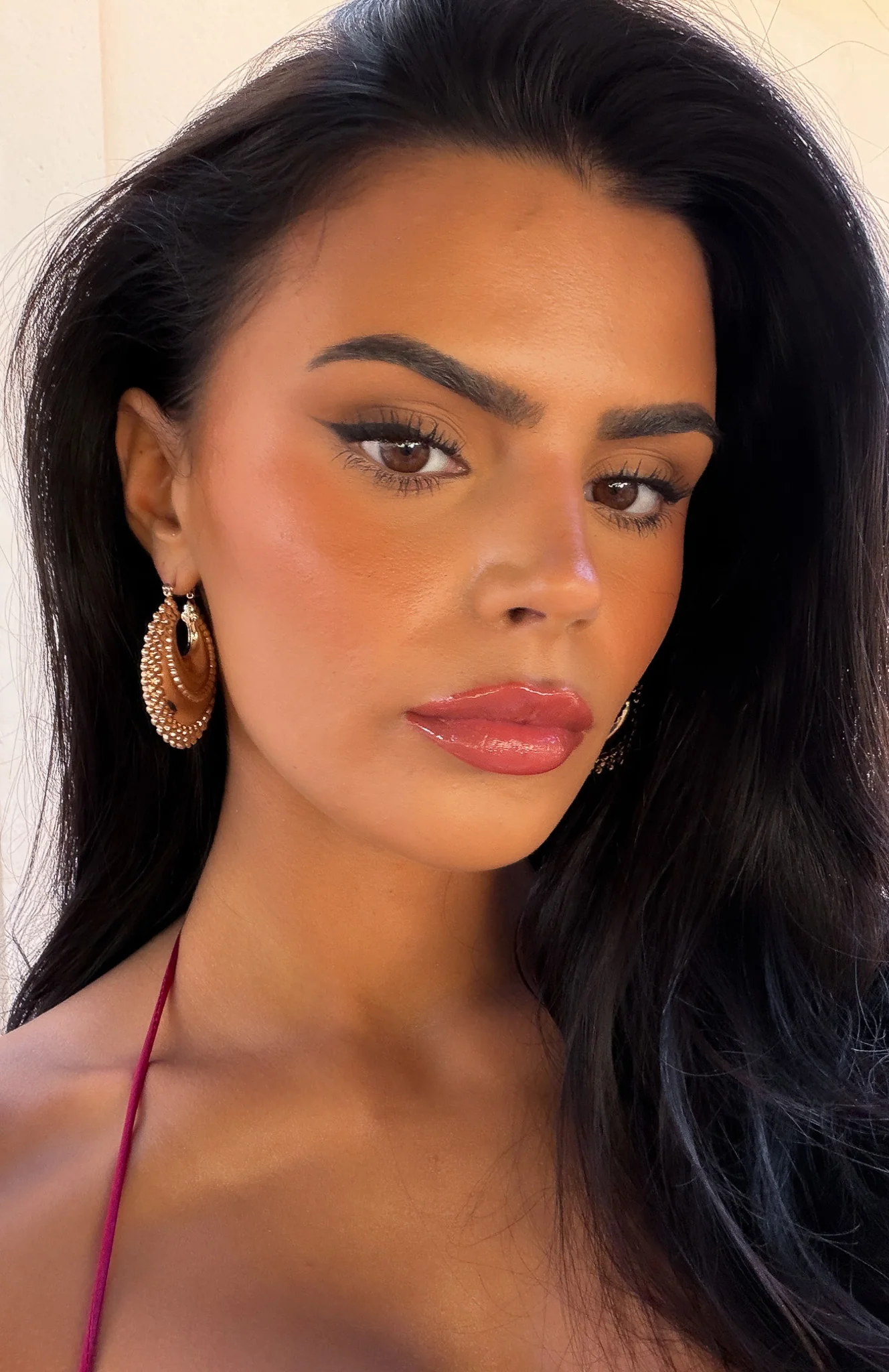 Nika Earrings Gold - Image 2
