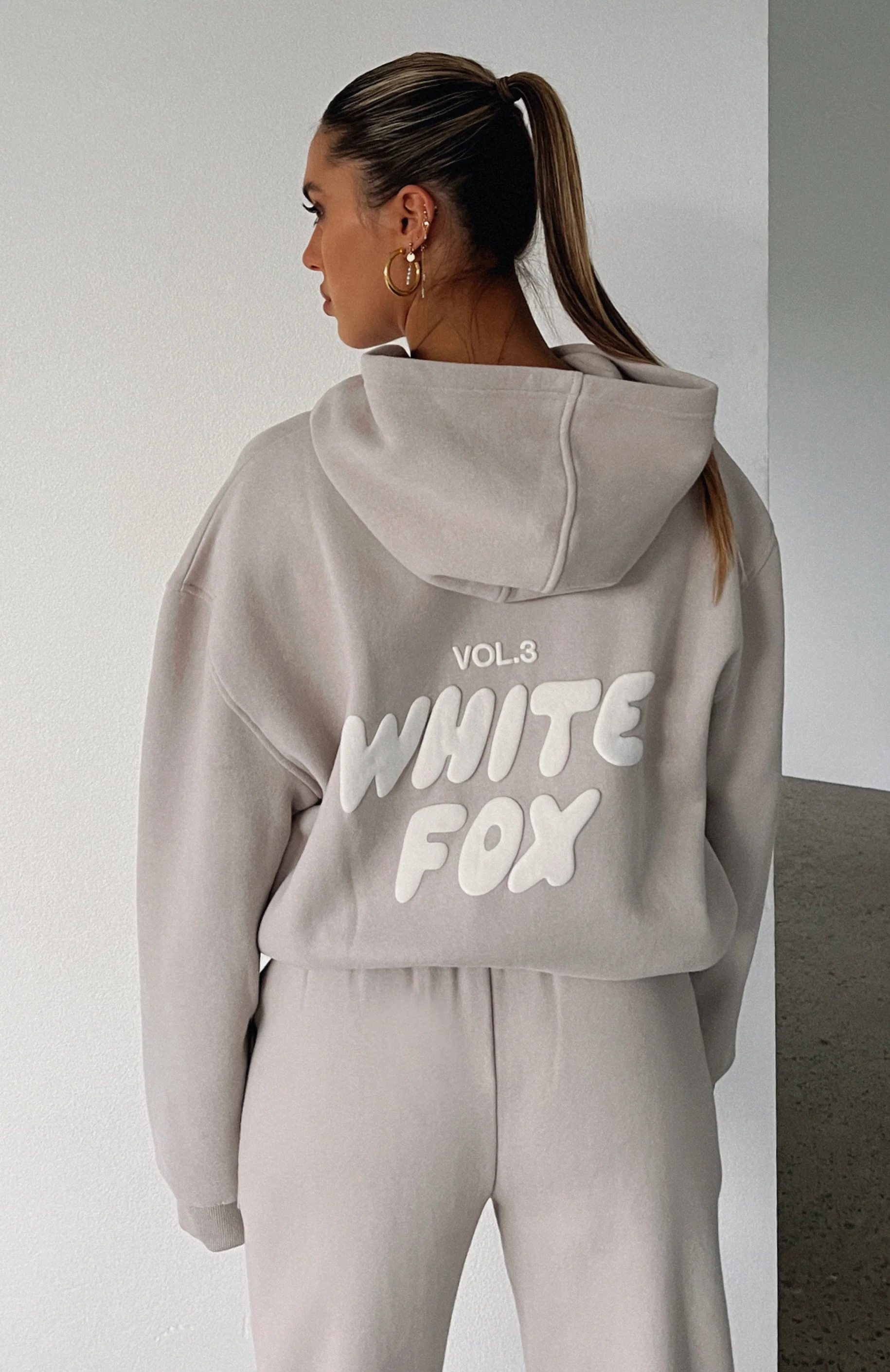 Offstage Hoodie Moon - Image 8