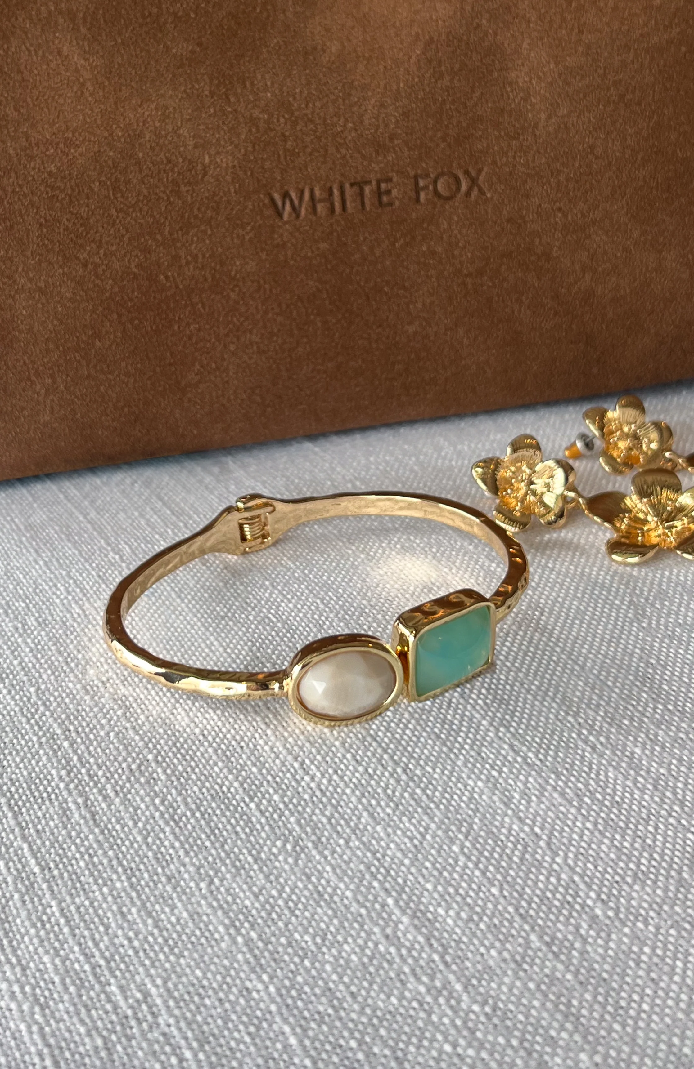 Osiris Bracelet Gold - Image 2