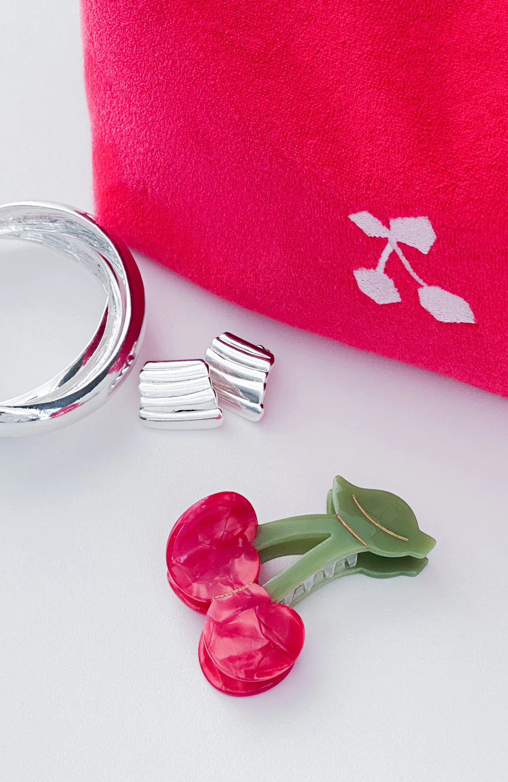 Piper Hair Clip Cherry - Image 3