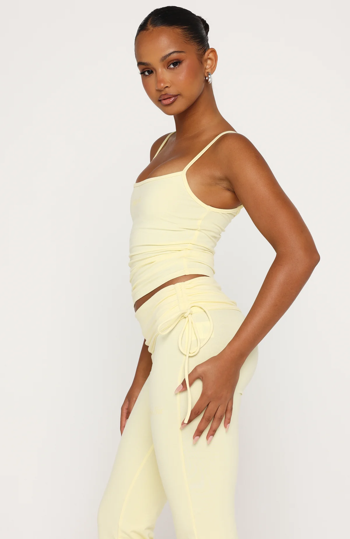 Pretty Vibes Singlet Lemon - Image 3