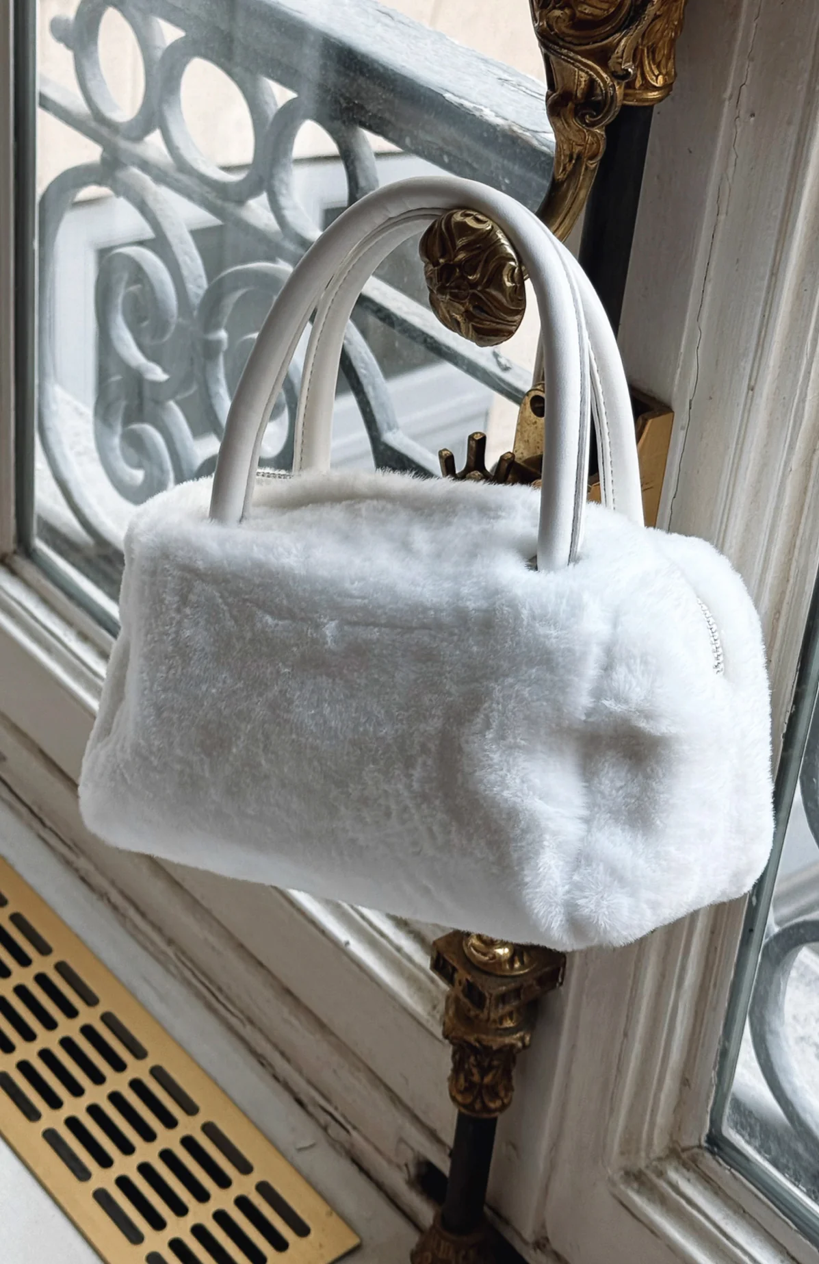 Reese Top Handle Bag White - Image 3