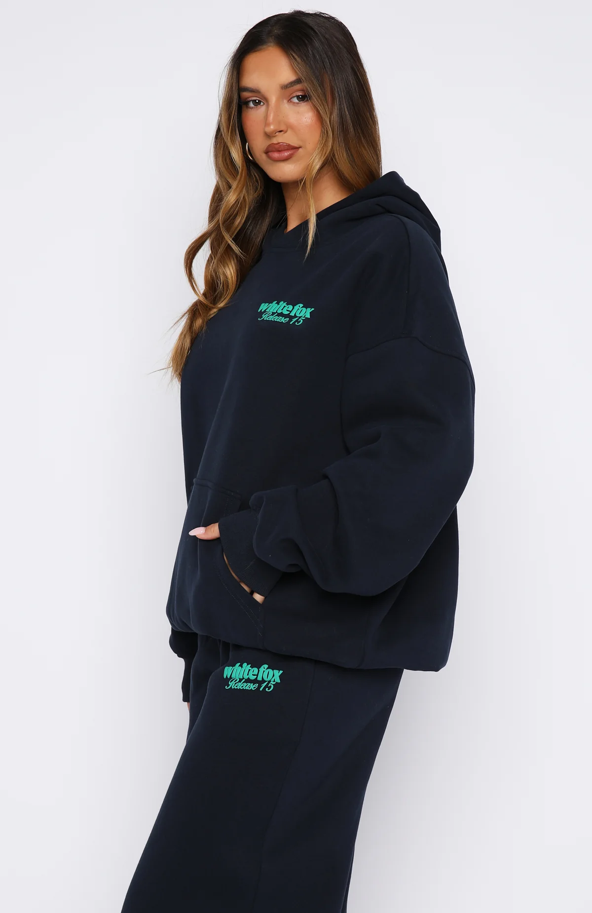 Release 15 Kiana Oversized Hoodie Navy - Image 3