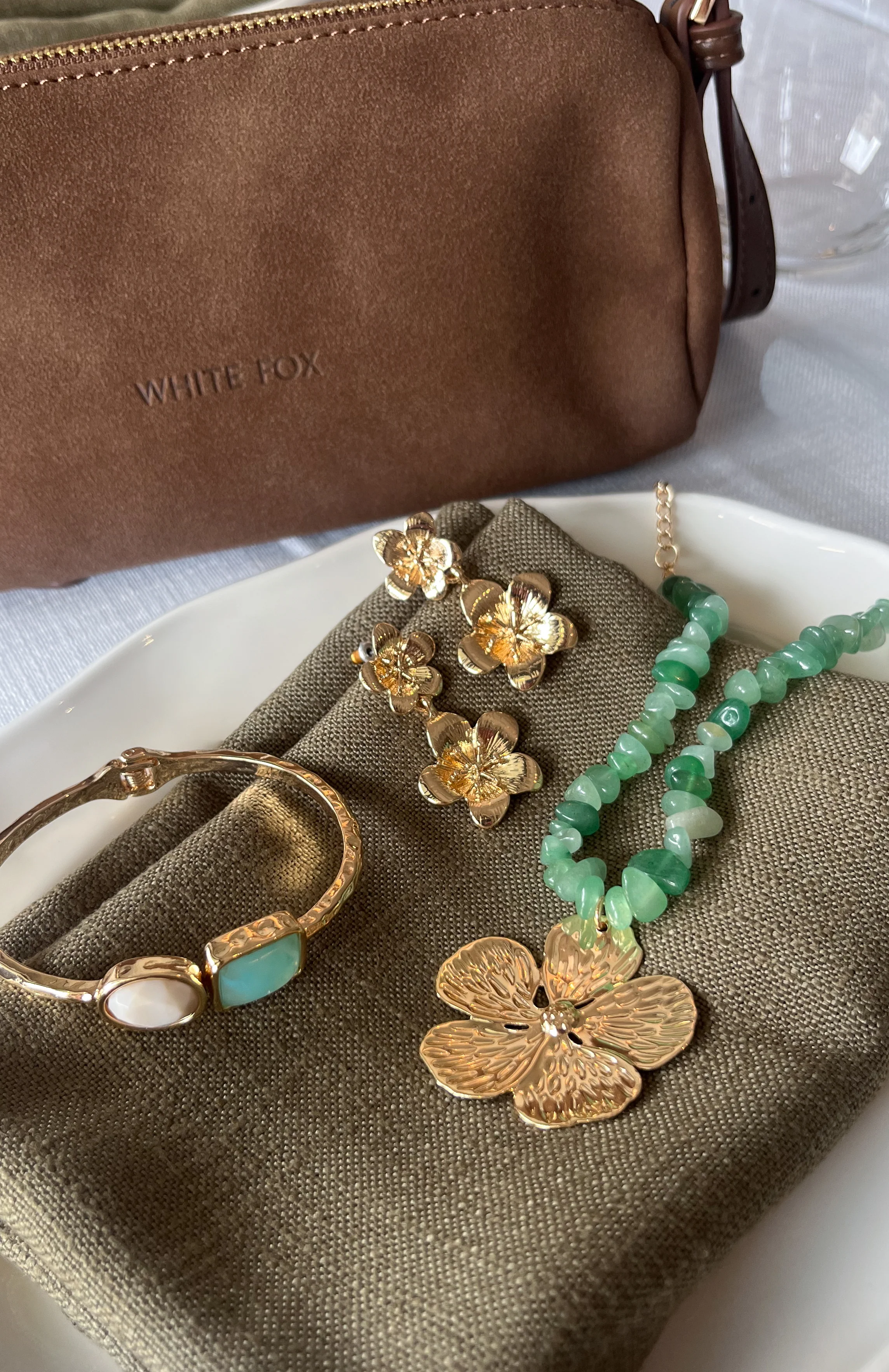 Saylor Necklace Gold/Teal - Image 5