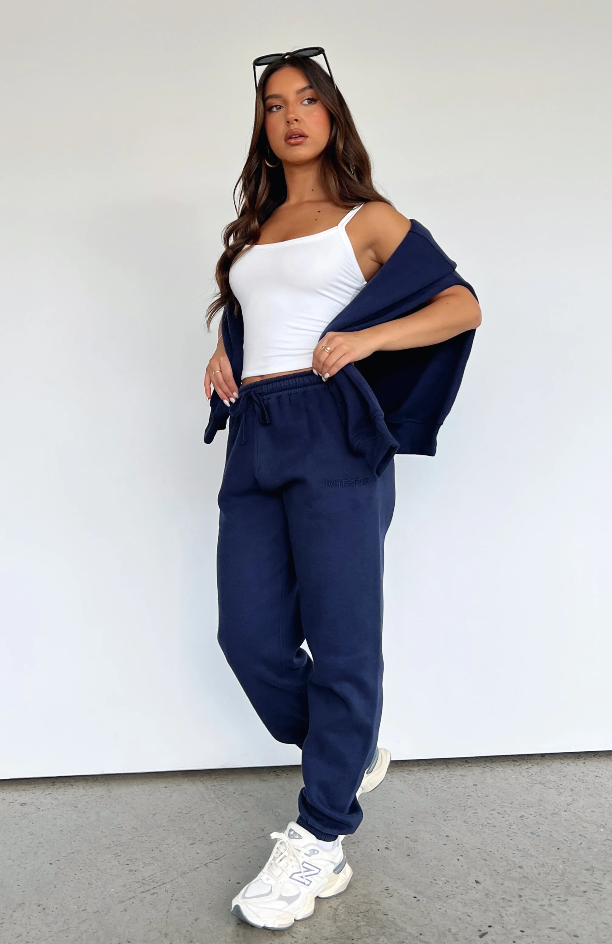 Stay Lifted Sweatpants Navy - Image 5