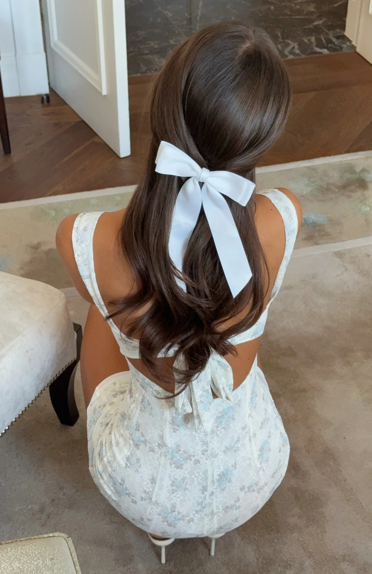 Sweet Serenity Bow Hair Clip White - Image 4