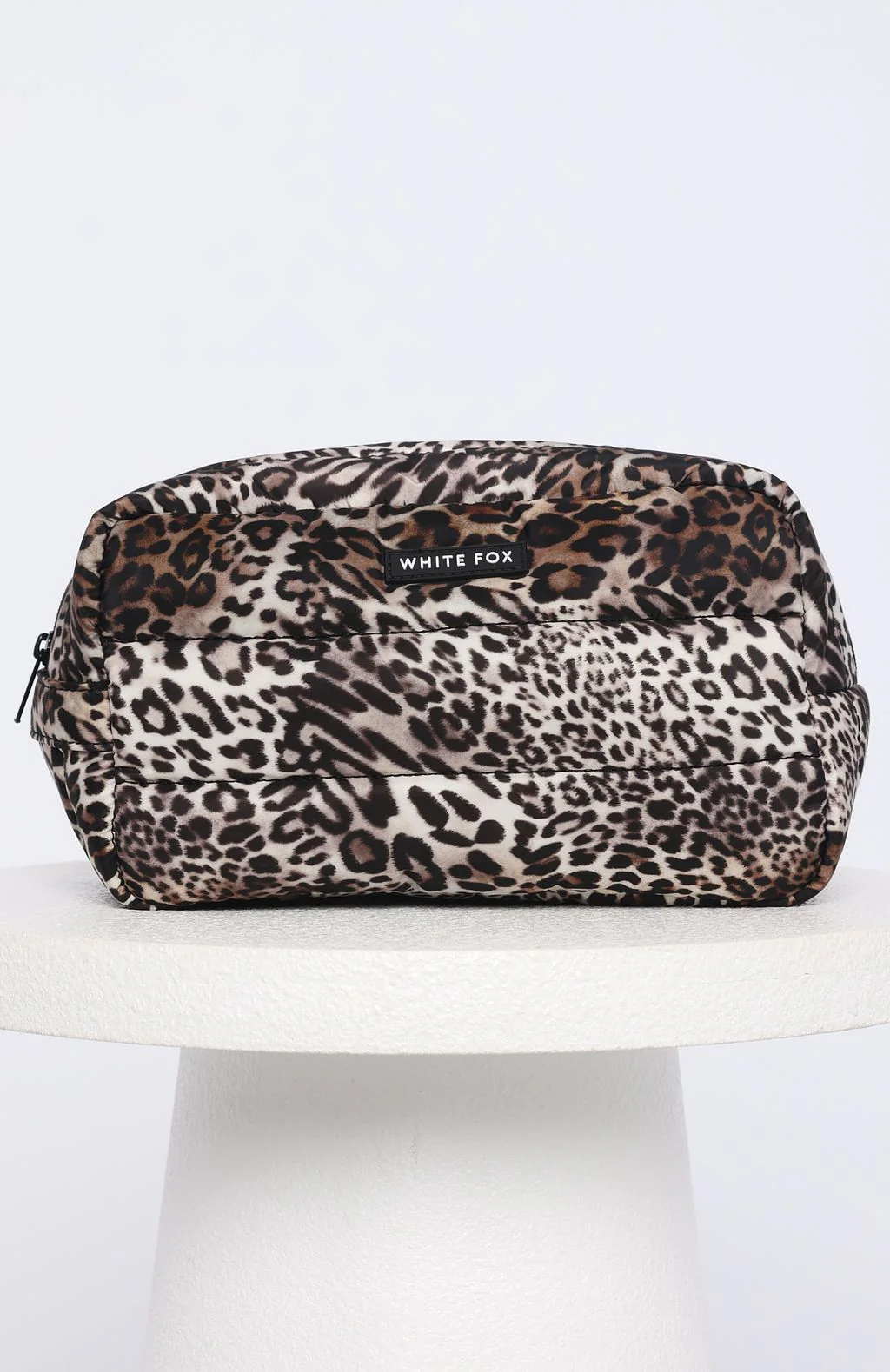 Take A Leap Cosmetic Bag Leopard - Image 2