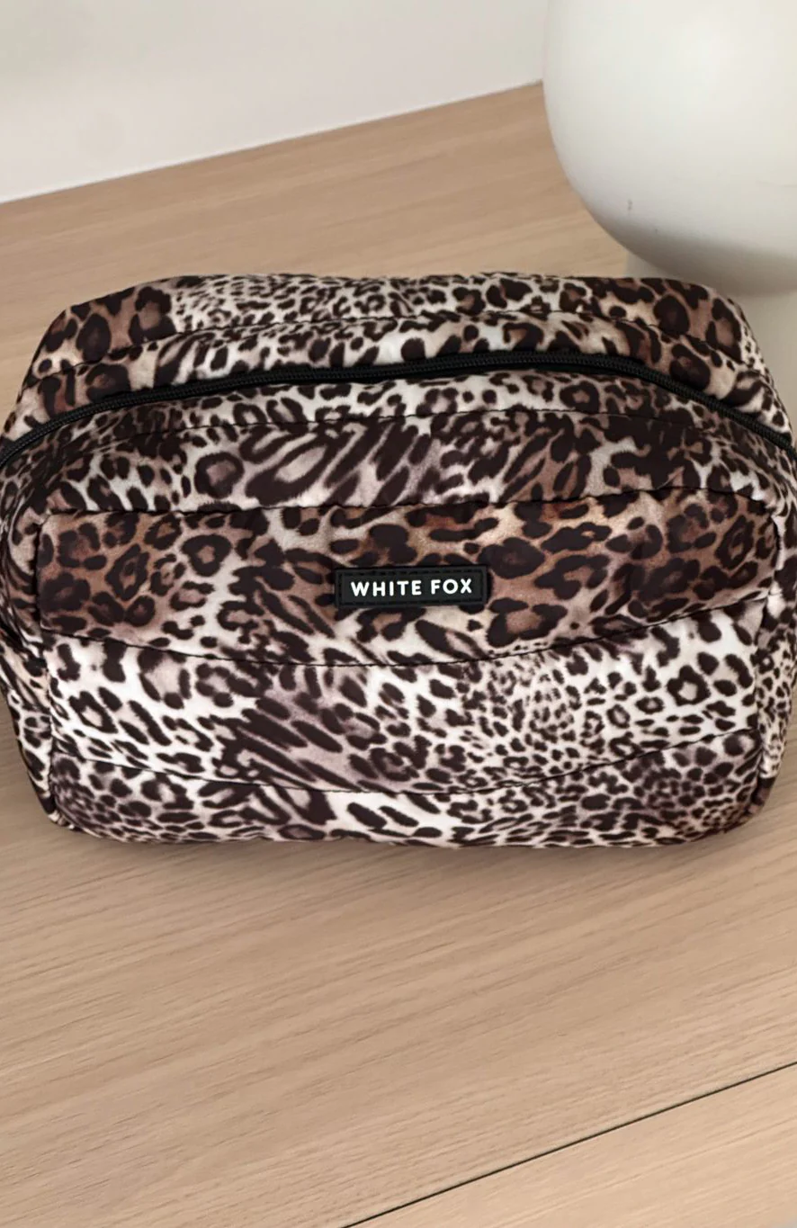 Take A Leap Cosmetic Bag Leopard - Image 5