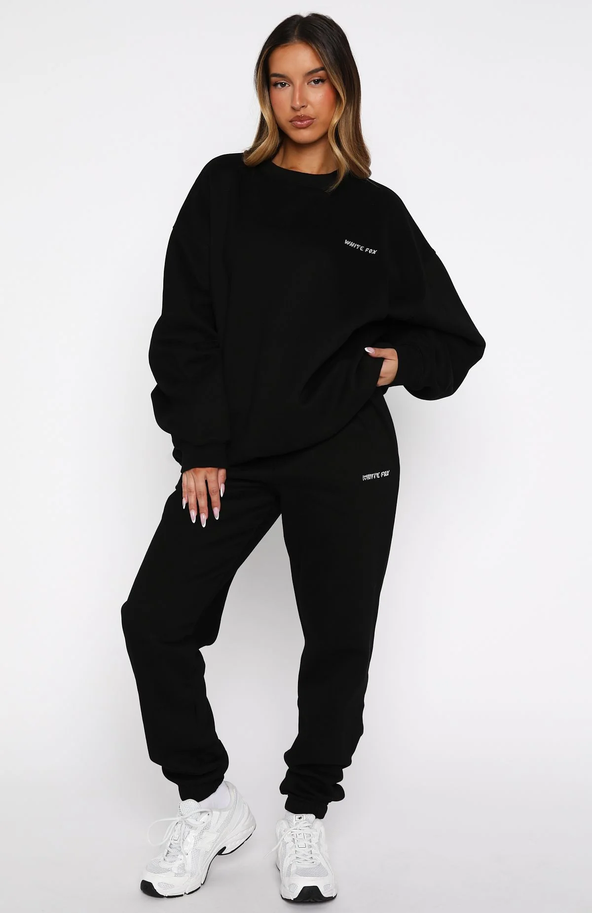 Test Drive Sweatpants Black - Image 2