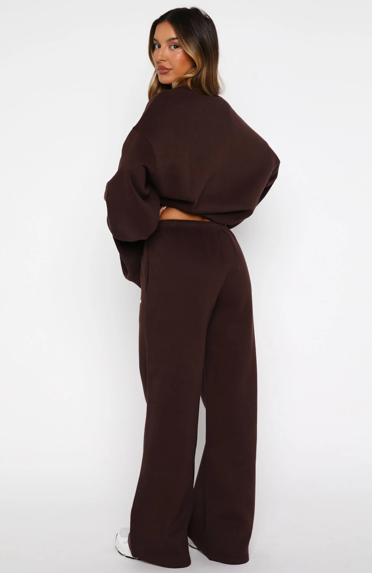 Test Drive Wide Leg Sweatpants Chocolate - Image 4