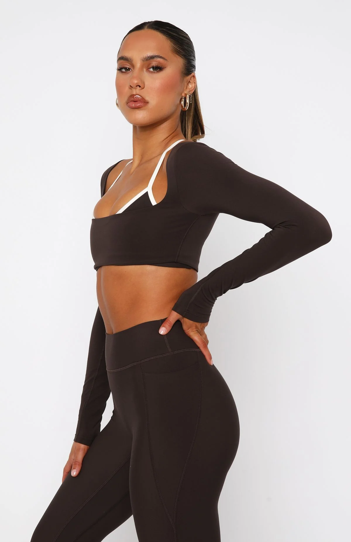Thriving Long Sleeve Crop Espresso - Image 3