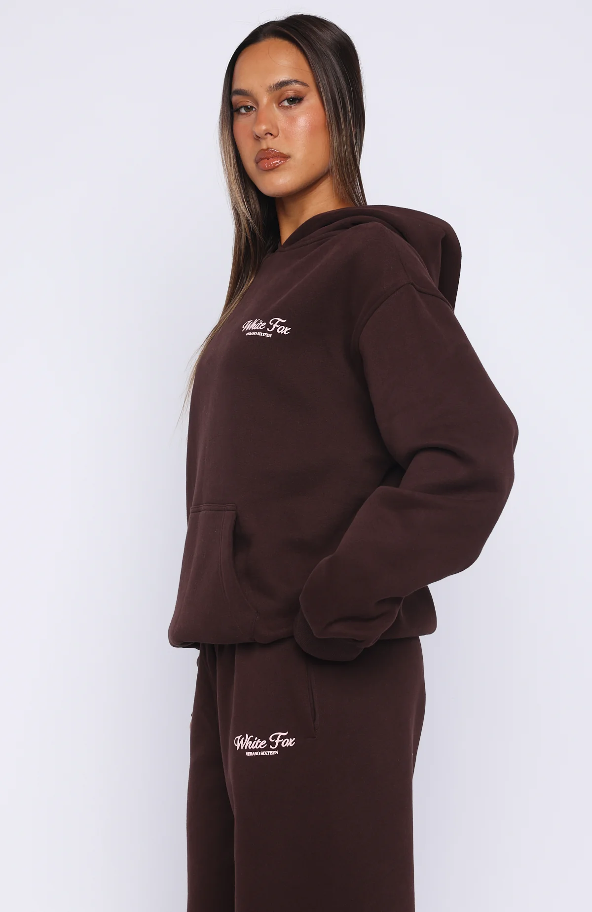 Verano Sixteen Lilia Oversized Hoodie Chocolate - Image 4