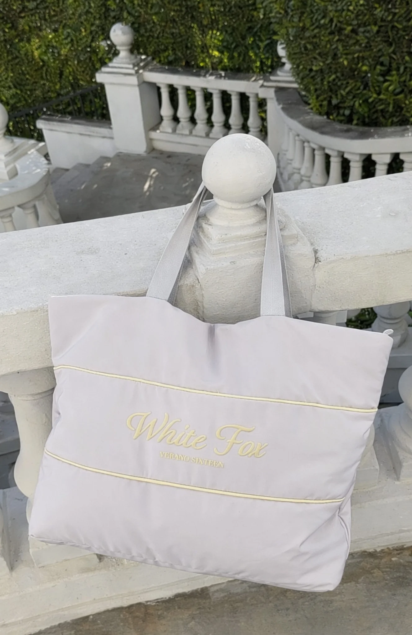 Verano Sixteen Magnolia Shoulder Bag Grey/Lemon - Image 4